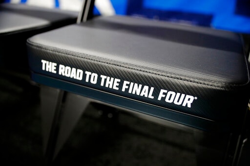 (AP Photo/Charlie Neibergall)