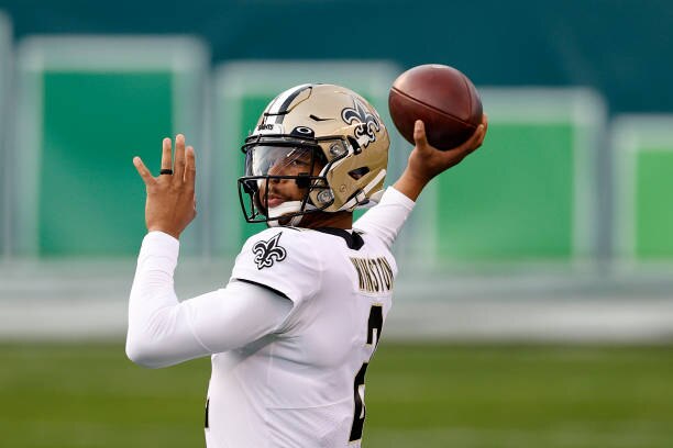 PHILADELPHIA, PENNSYLVANIA - DECEMBER 13: Quarterback Jameis Winston #2 of the New Orleans Saints warms up before the start of the Saints and Philadelphia Eagles game at Lincoln Financial Field on December 13, 2020 in Philadelphia, Pennsylvania. (Photo by Tim Nwachukwu/Getty Images)