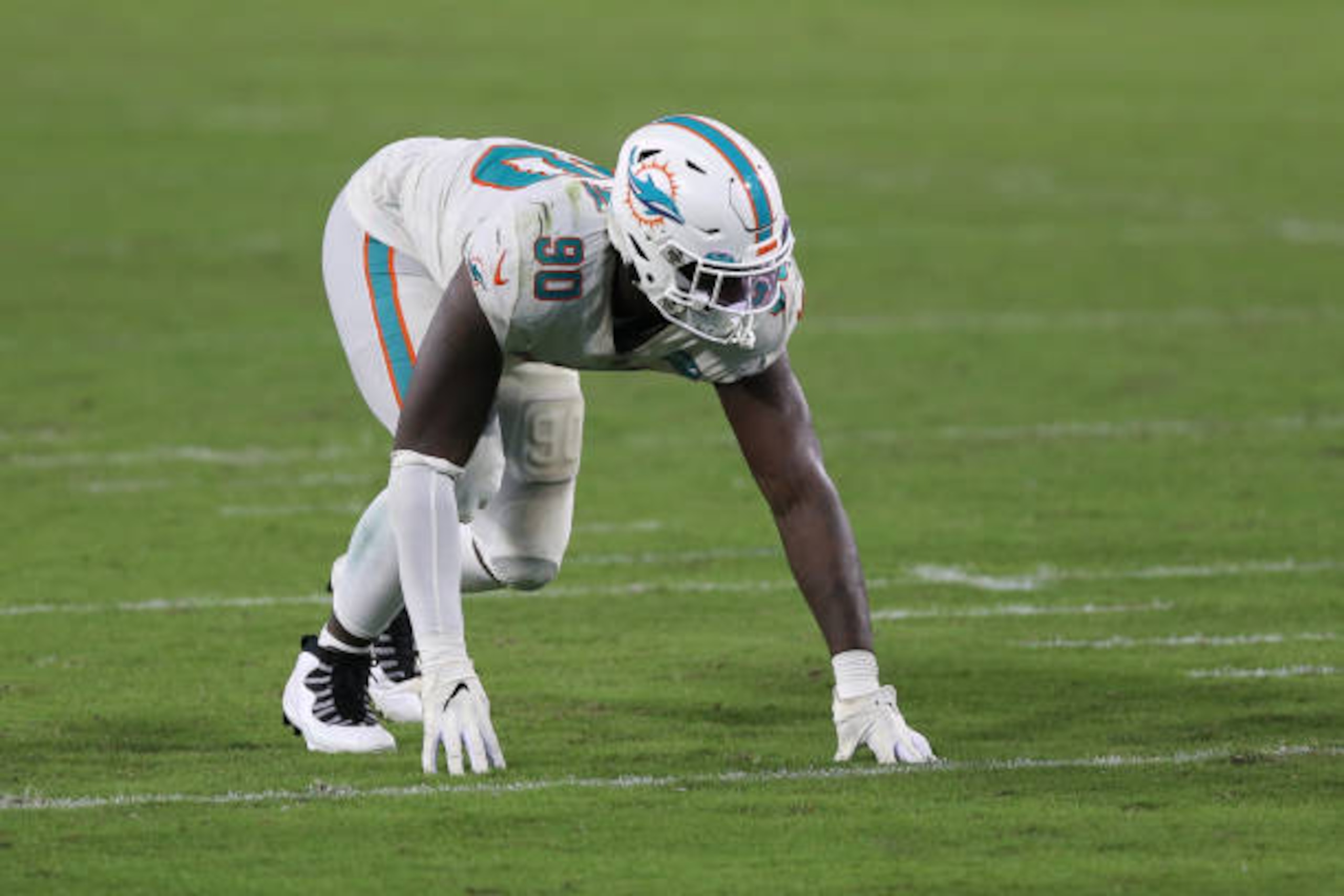 JACKSONVILLE, FL - SEPTEMBER 24: Miami Dolphins Linebacker Shaq Lawson (90) during  the game between the Miami Dolphins and the Jacksonville Jaguars on. September 24, 2020 at TIAA Bank Field in Jacksonville, Fl. (Photo by David Rosenblum/Icon Sportswire via Getty Images)