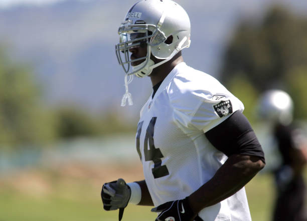Oakland Raiders offensive tackle Bruce Campbell during a mandatory mini-camp at the Oakland Raiders training facility in Alameda, Calif. on Friday, April 30, 2010. (Dean Coppola/Staff) (Photo by MediaNews Group/Bay Area News via Getty Images) Oakland Raiders offensive tackle Bruce Campbell during a mandatory mini-camp at the Oakland Raiders training facility in Alameda, Calif. on Friday, April 30, 2010. (Dean Coppola/Staff) (Photo by MediaNews Group/Bay Area News via Getty Images)