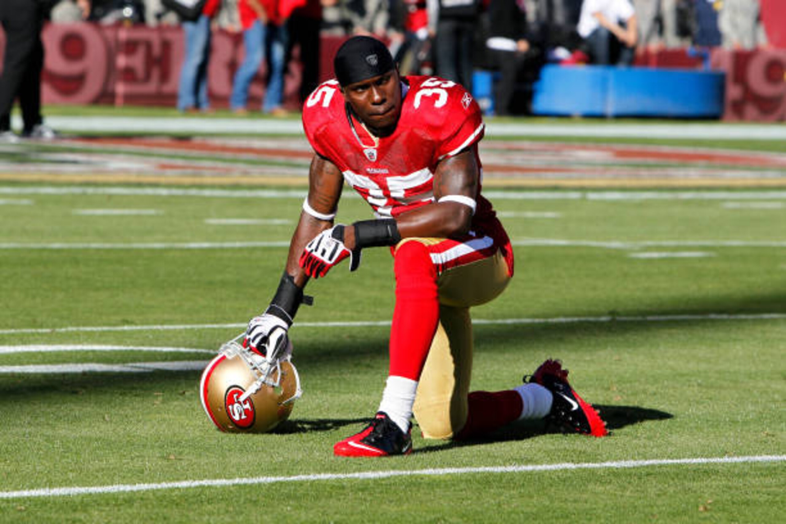 20 September 2010: San Francisco 49ers cornerback Phillip Adams #35 during the NFL regular season game between the New Orleans Saints and the San Francisco 49ers at Candlestick Park in San Francisco, CA.