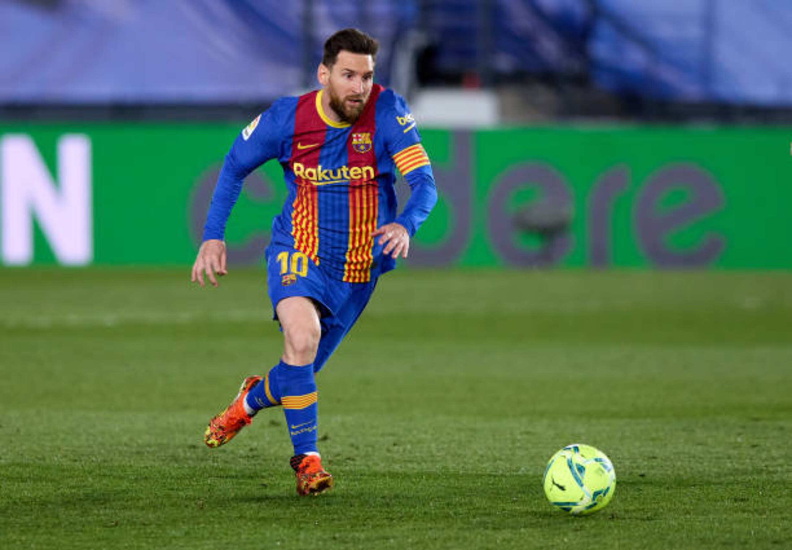 MADRID, SPAIN - APRIL 10: Lionel Messi of FC Barcelona in action during the La Liga Santander match between Real Madrid and FC Barcelona at Estadio Alfredo Di Stefano on April 10, 2021 in Madrid, Spain. Sporting stadiums around Spain remain under strict restrictions due to the Coronavirus Pandemic as Government social distancing laws prohibit fans inside venues resulting in games being played behind closed doors. (Photo by Angel Martinez/Getty Images)
