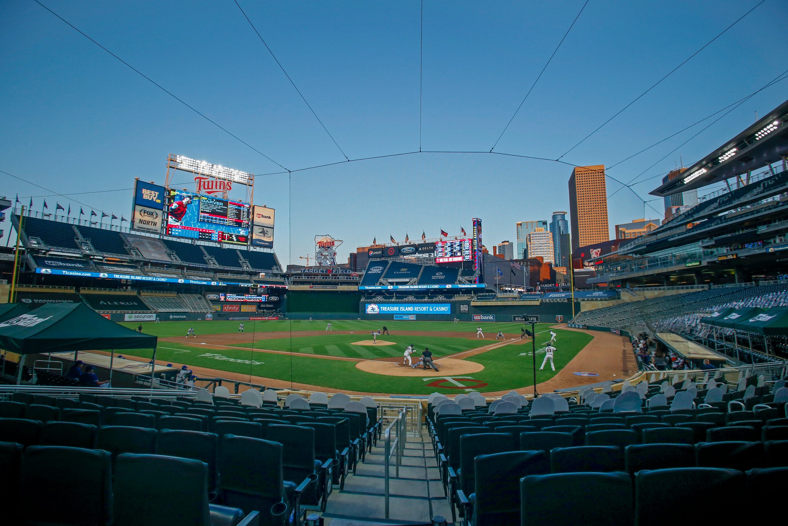 The Kansas City Royals play the Minnesota Twins at Target Field at a baseball game Monday, Aug. 17, 2020, in Minneapolis. The Twins won 4-1. (AP Photo/Bruce Kluckhohn)