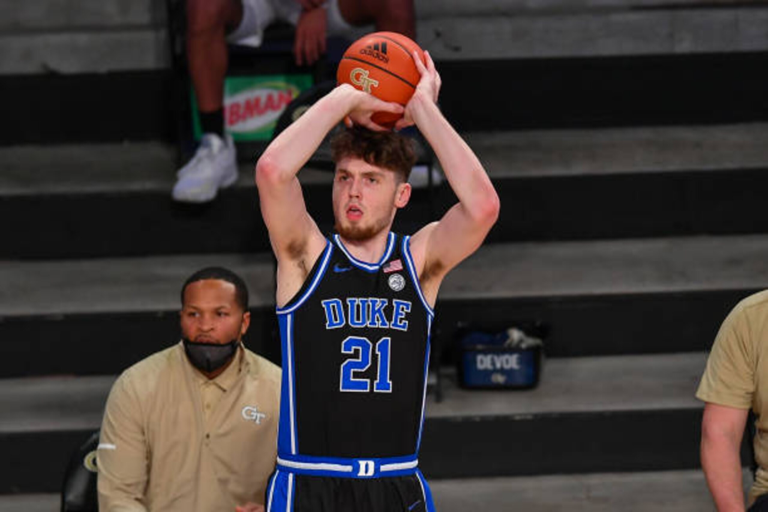 ATLANTA, GA  MARCH 02:  Duke forward Matthew Hurt (21) shoots a three point shot during the NCAA basketball game between the Duke Blue Devils and the Georgia Tech Yellow Jackets on March 2nd, 2021 at Hank McCamish Pavilion in Atlanta, GA.  (Photo by Rich von Biberstein/Icon Sportswire via Getty Images)