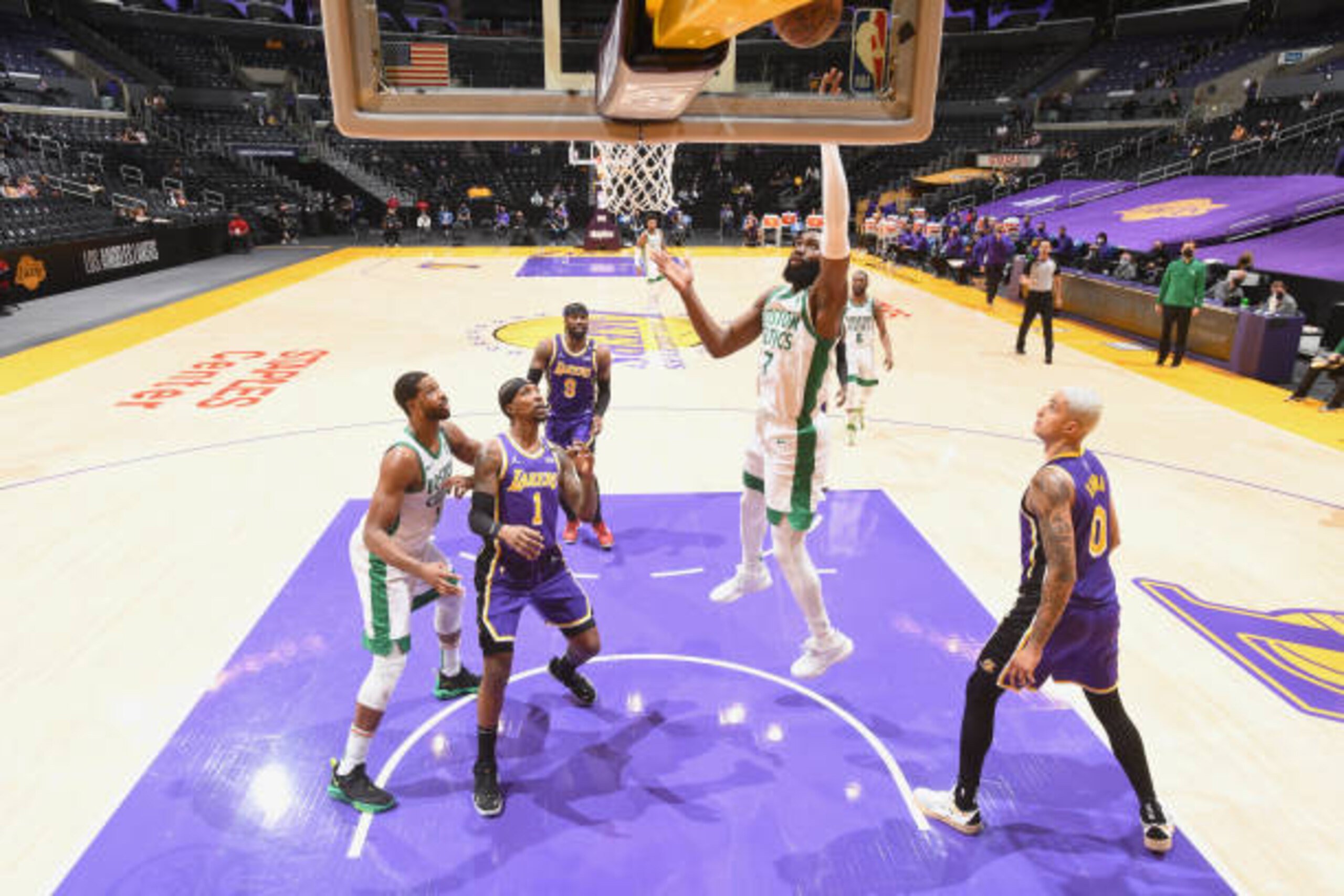 LOS ANGELES, CA - APRIL 15: Jaylen Brown #7 of the Boston Celtics shoots the ball during the game against the Los Angeles Lakers on April 15, 2021 at STAPLES Center in Los Angeles, California. NOTE TO USER: User expressly acknowledges and agrees that, by downloading and/or using this Photograph, user is consenting to the terms and conditions of the Getty Images License Agreement. Mandatory Copyright Notice: Copyright 2021 NBAE (Photo by Andrew D. Bernstein/NBAE via Getty Images) LOS ANGELES, CA - APRIL 15: Jaylen Brown #7 of the Boston Celtics shoots the ball during the game against the Los Angeles Lakers on April 15, 2021 at STAPLES Center in Los Angeles, California. NOTE TO USER: User expressly acknowledges and agrees that, by downloading and/or using this Photograph, user is consenting to the terms and conditions of the Getty Images License Agreement. Mandatory Copyright Notice: Copyright 2021 NBAE (Photo by Andrew D. Bernstein/NBAE via Getty Images)