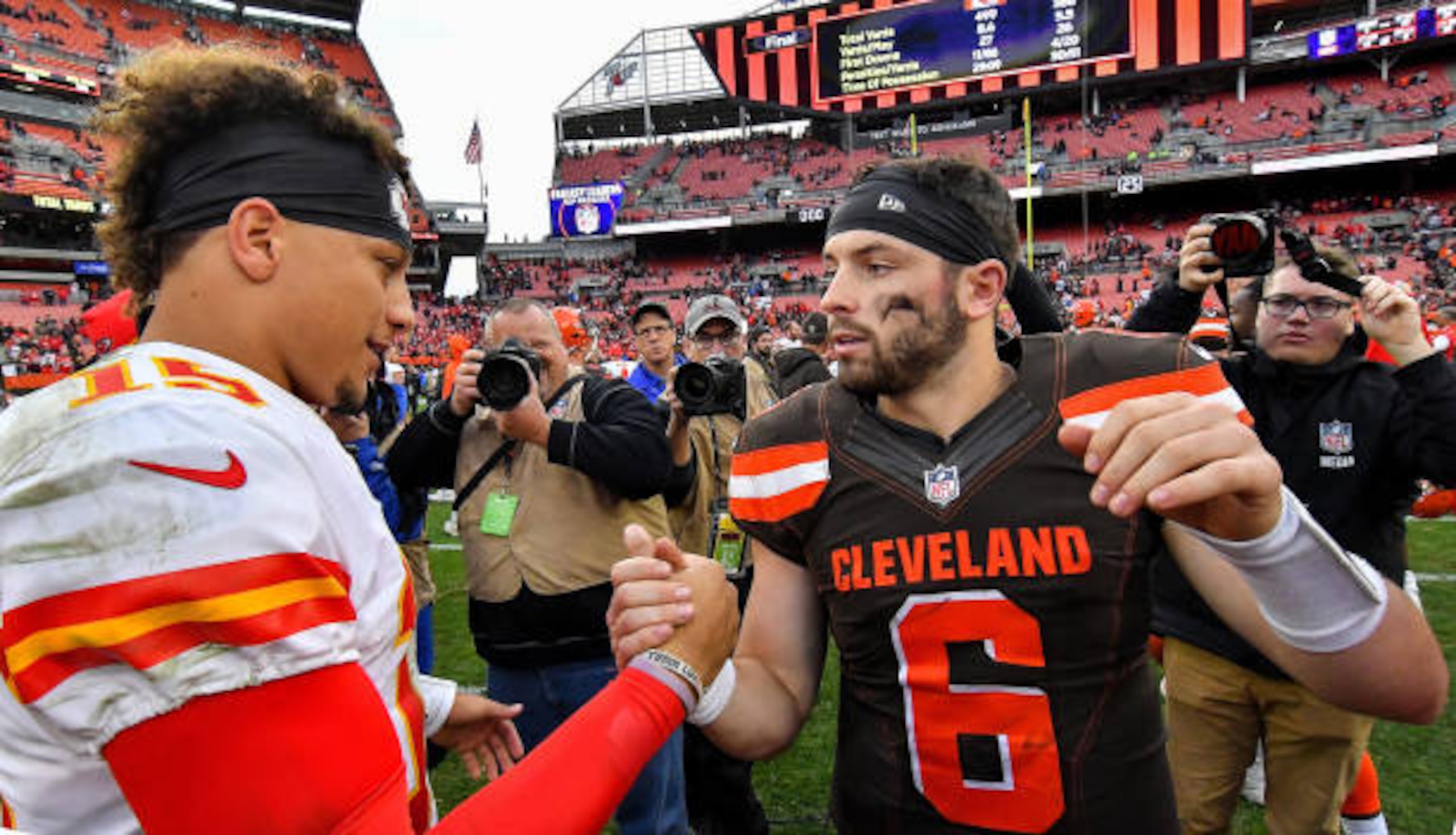 Kansas City Chiefs quarterback Patrick Mahomes and Cleveland Browns quarterback Baker Mayfield meet after the Chiefs' 37-21 win against the Browns on Sunday, Nov. 4, 2018 at FirstEnergy Stadium in Cleveland, Ohio. (John Sleezer/Kansas City Star/Tribune News Service via Getty Images)