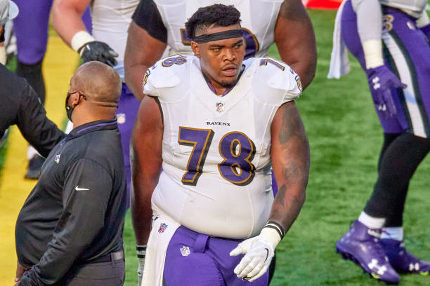 INDIANAPOLIS, IN - NOVEMBER 08: Baltimore Ravens offensive tackle Orlando Brown (78) looks on in action during a NFL game between the Indianapolis Colts and the Baltimore Ravens on November 08, 2020 at Lucas Oil Stadium in Indianapolis, IN. (Photo by Robin Alam/Icon Sportswire via Getty Images)