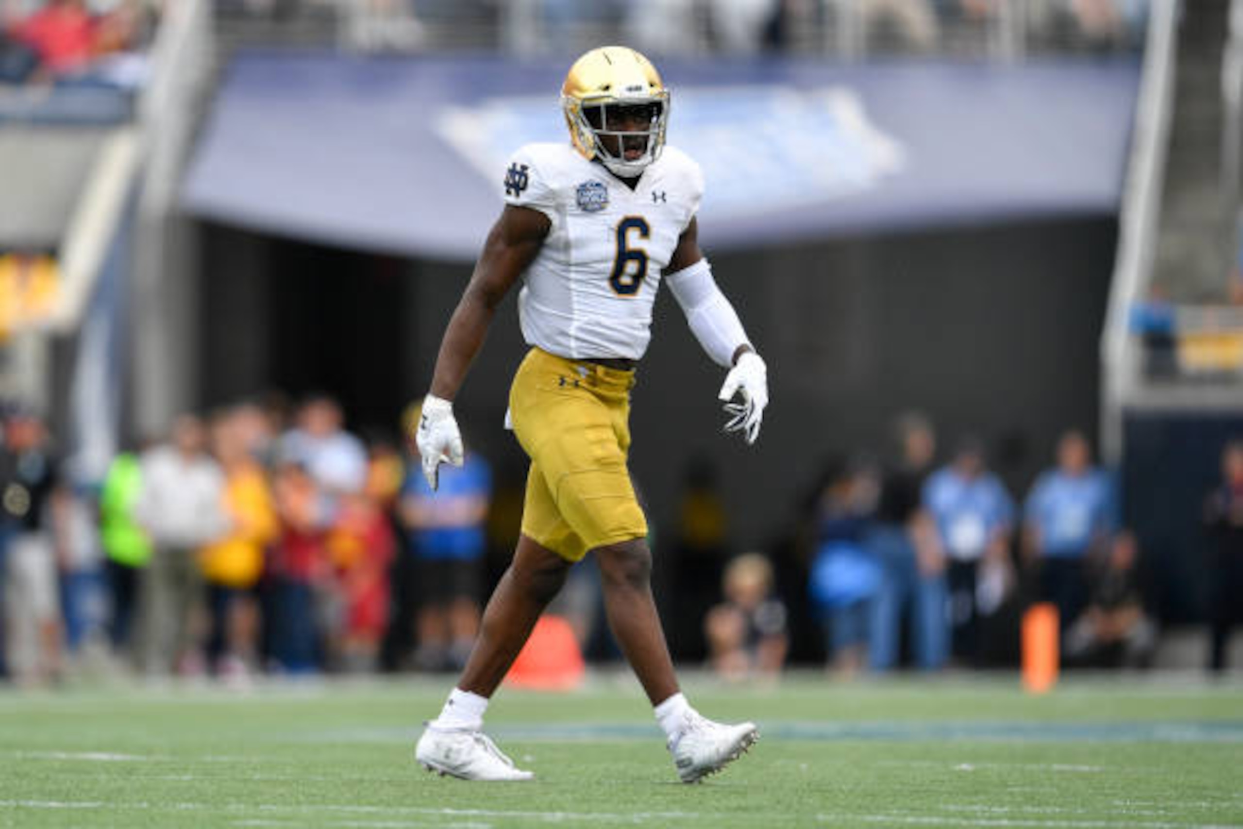 ORLANDO, FL - DECEMBER 28: Notre Dame Fighting Irish linebacker Jeremiah Owusu-Koramoah (6) during the second half of the Camping World Bowl between the Notre Dame Fighting Irish and the Iowa State Cyclones on December 28, 2019, at Camping World Stadium in Orlando, FL. (Photo by Roy K. Miller/Icon Sportswire via Getty Images)