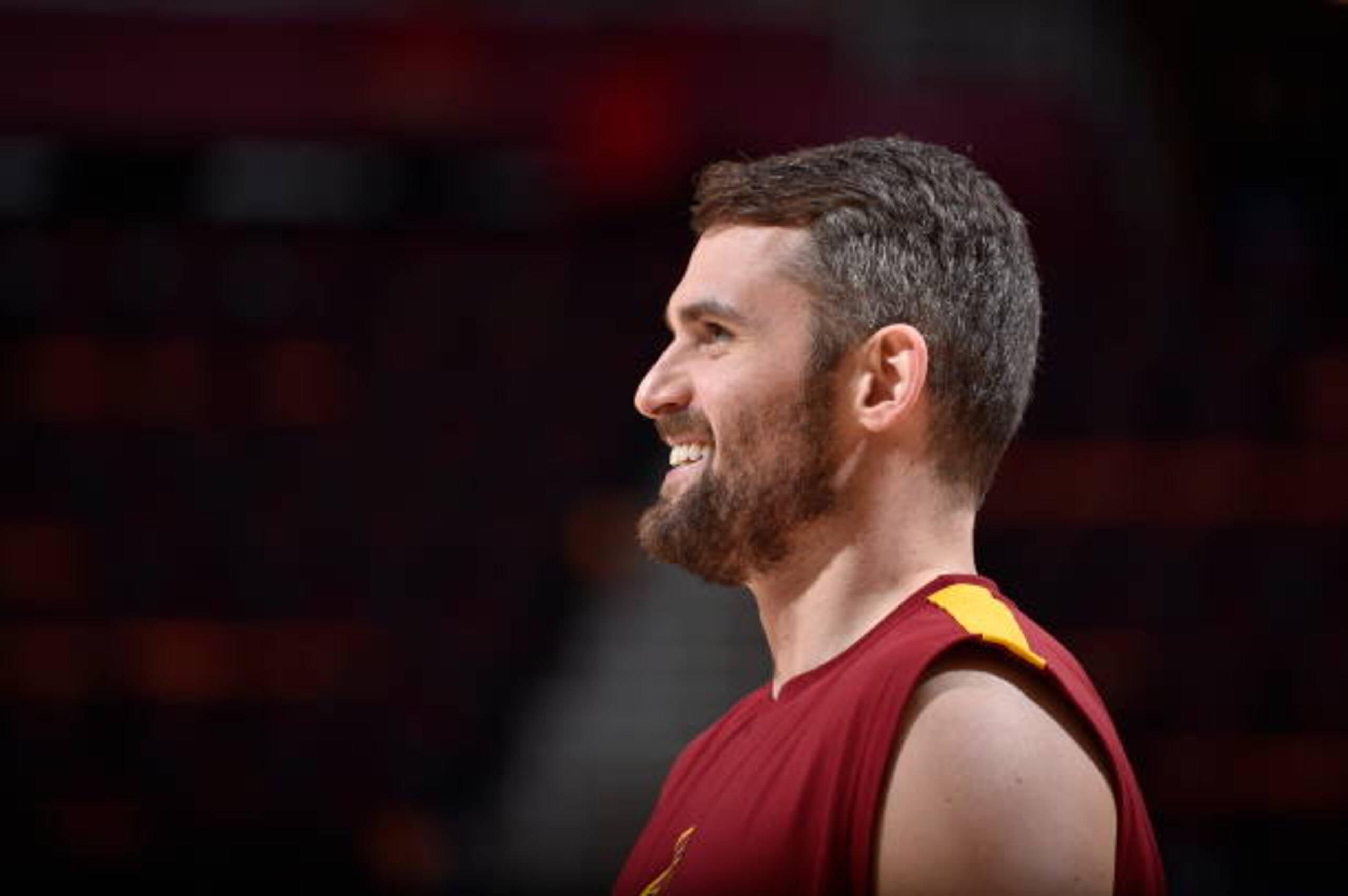 CLEVELAND, OH - MAY 4: Kevin Love #0 of the Cleveland Cavaliers smiles before the game against the Phoenix Suns on May 4, 2021 at Rocket Mortgage FieldHouse in Cleveland, Ohio. NOTE TO USER: User expressly acknowledges and agrees that, by downloading and/or using this Photograph, user is consenting to the terms and conditions of the Getty Images License Agreement. Mandatory Copyright Notice: Copyright 2021 NBAE (Photo by David Liam Kyle/NBAE via Getty Images)