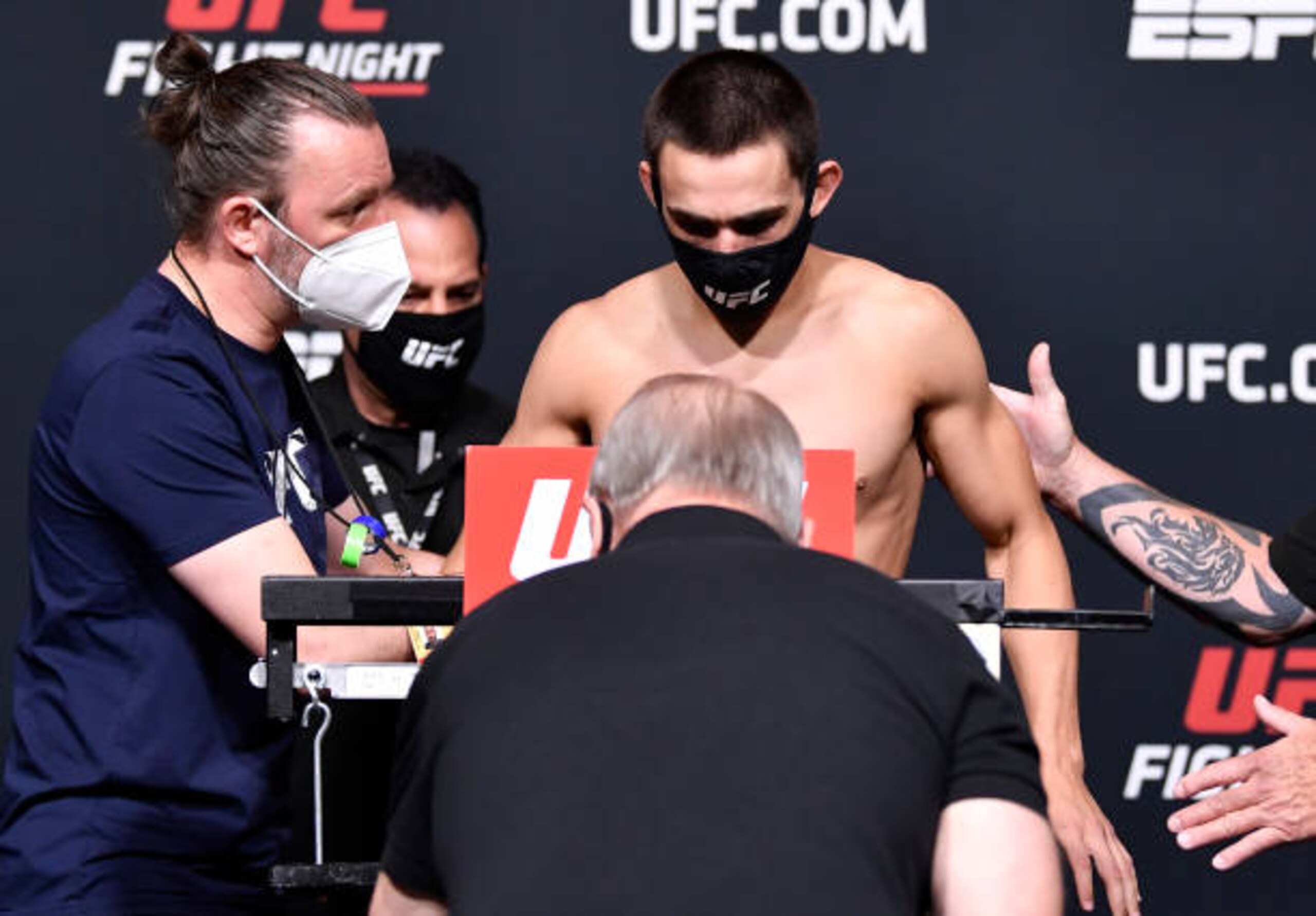 LAS VEGAS, NEVADA - MAY 07: Ryan Benoit attempts to make weight during the UFC weigh-in at UFC APEX on May 07, 2021 in Las Vegas, Nevada. (Photo by Chris Unger/Zuffa LLC)