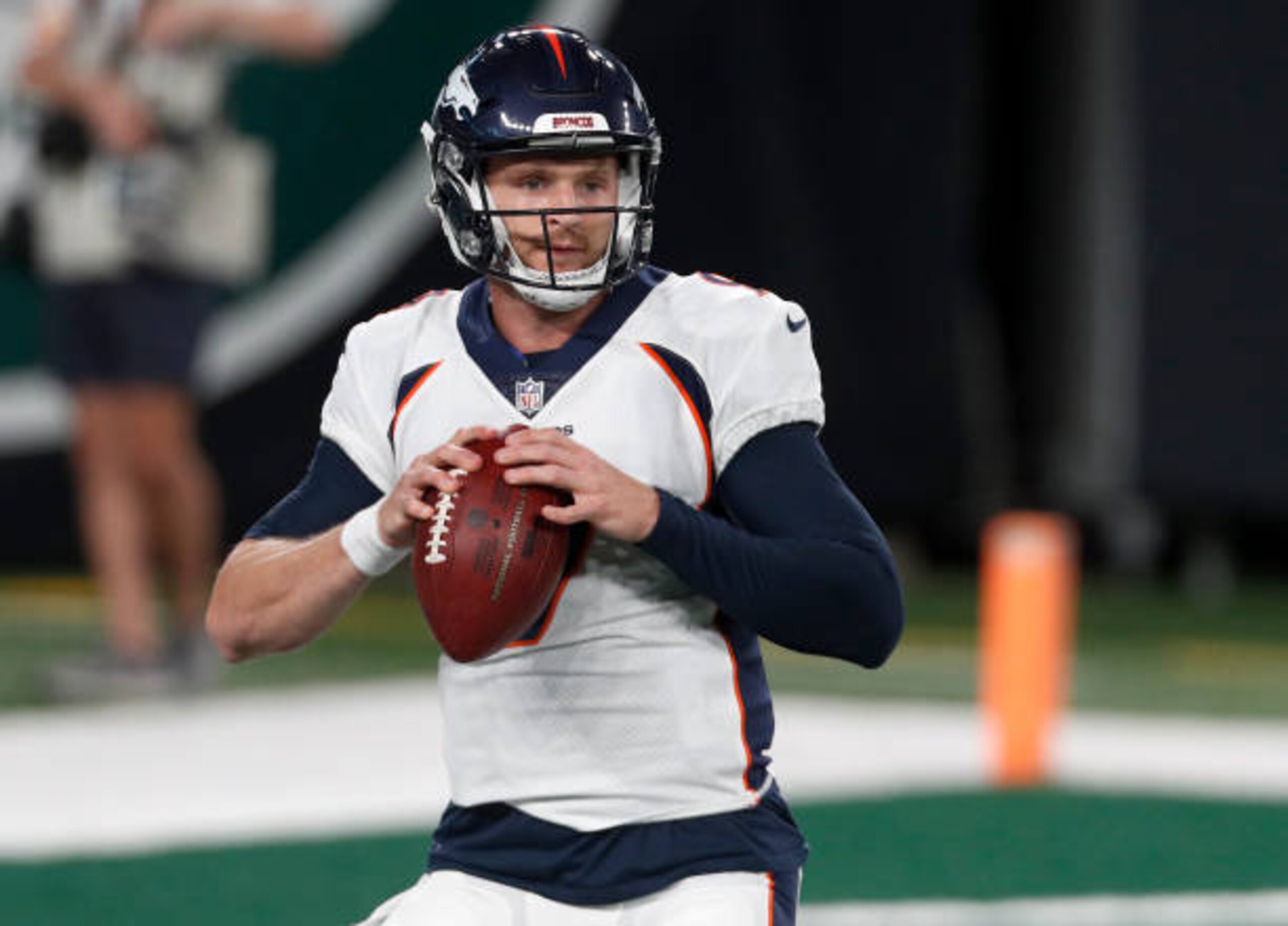 EAST RUTHERFORD, NEW JERSEY - OCTOBER 01: (NEW YORK DAILIES OUT) Jeff Driskel #9 of the Denver Broncos warms up before a game against the New York Jets at MetLife Stadium on October 01, 2020 in East Rutherford, New Jersey. The Broncos defeated the Jets 37-28. (Photo by Jim McIsaac/Getty Images) EAST RUTHERFORD, NEW JERSEY - OCTOBER 01: (NEW YORK DAILIES OUT) Jeff Driskel #9 of the Denver Broncos warms up before a game against the New York Jets at MetLife Stadium on October 01, 2020 in East Rutherford, New Jersey. The Broncos defeated the Jets 37-28. (Photo by Jim McIsaac/Getty Images)
