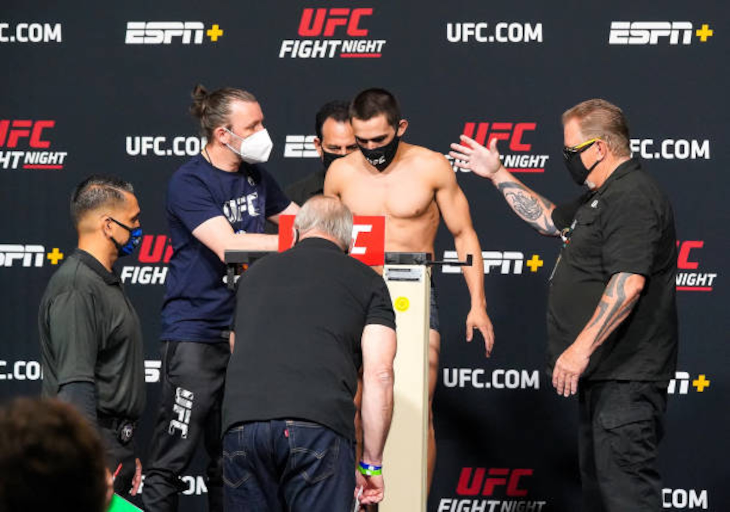 LAS VEGAS, NV - MAY 7: Ryan Benoit misses weight by 3 lbs and requires assistance just to stand up. One of two attempts to get on the scale for the official weigh-in during UFC Fight Night | Vegas 26 : Rodriguez vs Waterson at UFC Apex on May 7, 2021 in Las Vegas, NV. (Photo by Louis Grasse/PxImages/Icon Sportswire via Getty Images)