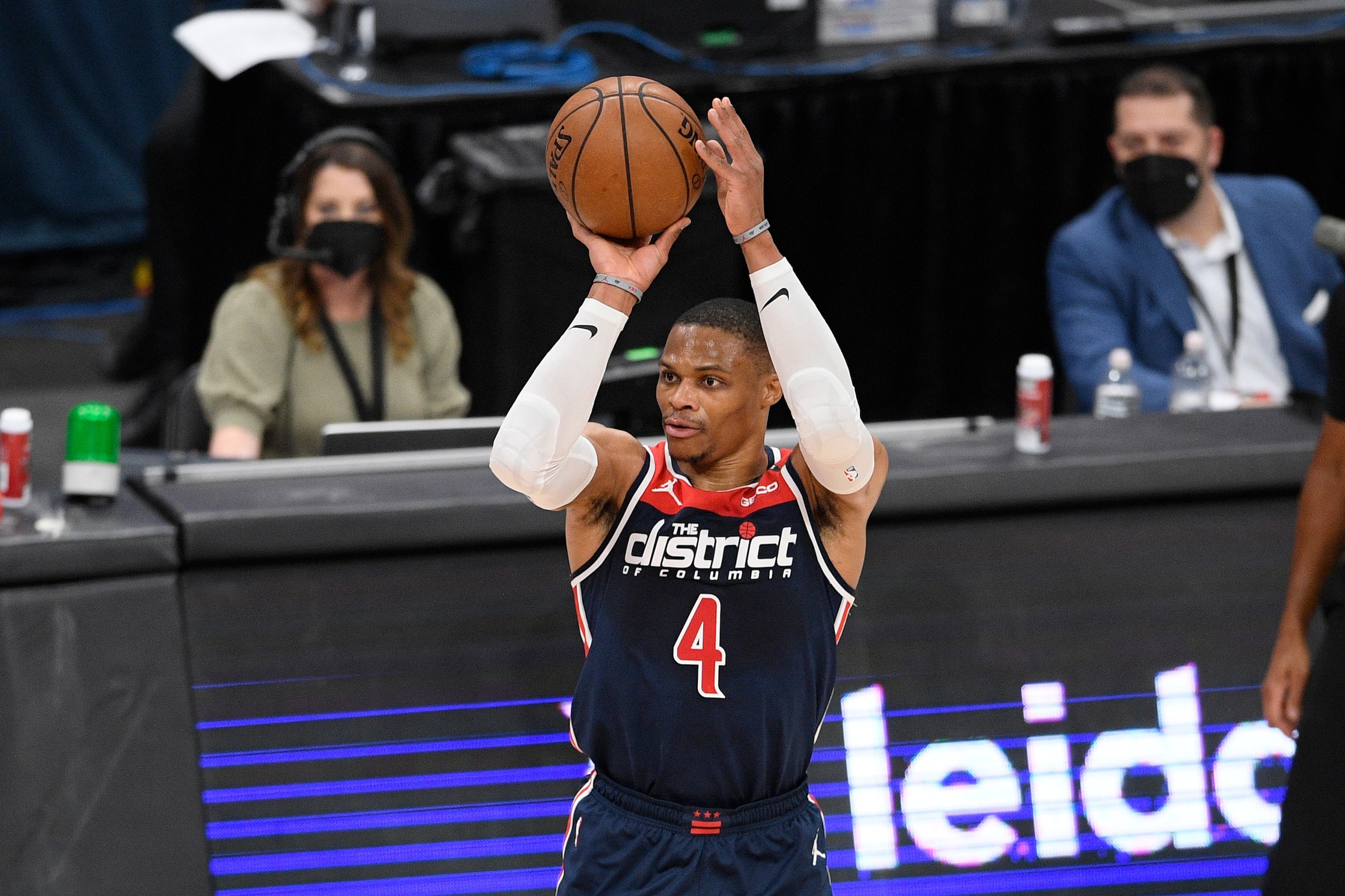 Washington Wizards guard Russell Westbrook shoots during the first half of the team's NBA basketball game against the Cleveland Cavaliers, Friday, May 14, 2021, in Washington. (AP Photo/Nick Wass)