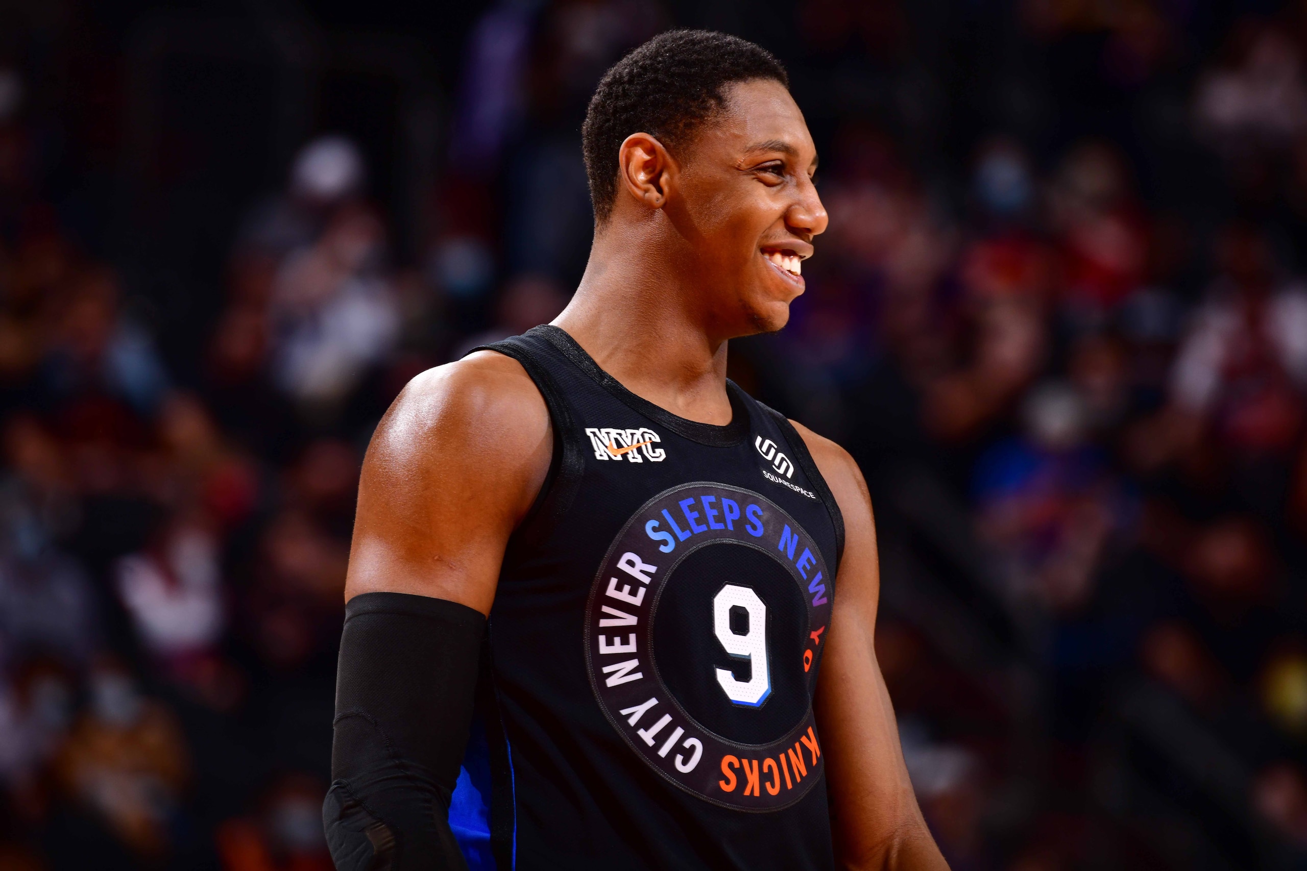 PHOENIX, AZ - MAY 7: RJ Barrett #9 of the New York Knicks smiles during the game against the Phoenix Suns on May 7, 2021 at Talking Stick Resort Arena in Phoenix, Arizona. NOTE TO USER: User expressly acknowledges and agrees that, by downloading and or using this photograph, user is consenting to the terms and conditions of the Getty Images License Agreement. Mandatory Copyright Notice: Copyright 2021 NBAE (Photo by Barry Gossage/NBAE via Getty Images) PHOENIX, AZ - MAY 7: RJ Barrett #9 of the New York Knicks smiles during the game against the Phoenix Suns on May 7, 2021 at Talking Stick Resort Arena in Phoenix, Arizona. NOTE TO USER: User expressly acknowledges and agrees that, by downloading and or using this photograph, user is consenting to the terms and conditions of the Getty Images License Agreement. Mandatory Copyright Notice: Copyright 2021 NBAE (Photo by Barry Gossage/NBAE via Getty Images)