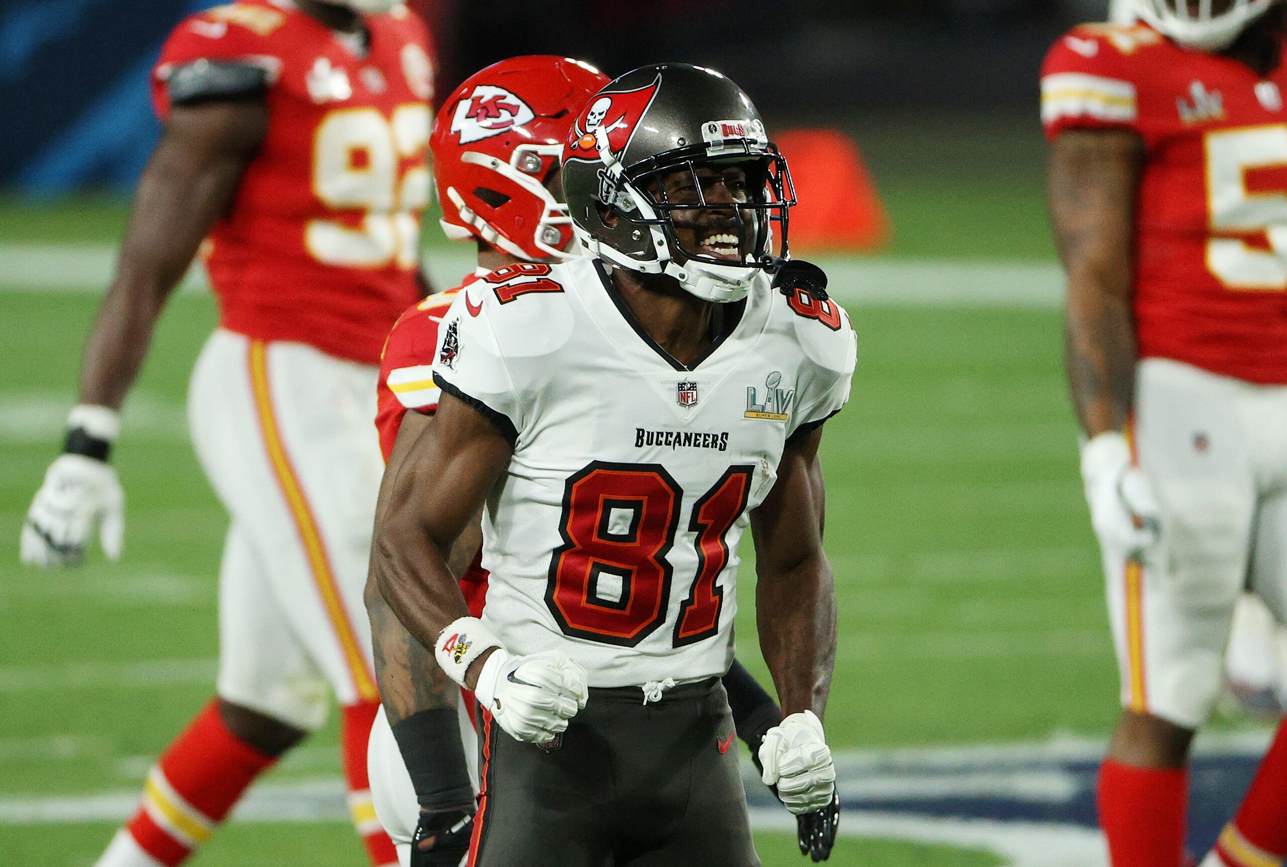 TAMPA, FLORIDA - FEBRUARY 07: Antonio Brown #81 of the Tampa Bay Buccaneers celebrates a play during the first quarter against the Kansas City Chiefs in Super Bowl LV at Raymond James Stadium on February 07, 2021 in Tampa, Florida. (Photo by Patrick Smith/Getty Images)