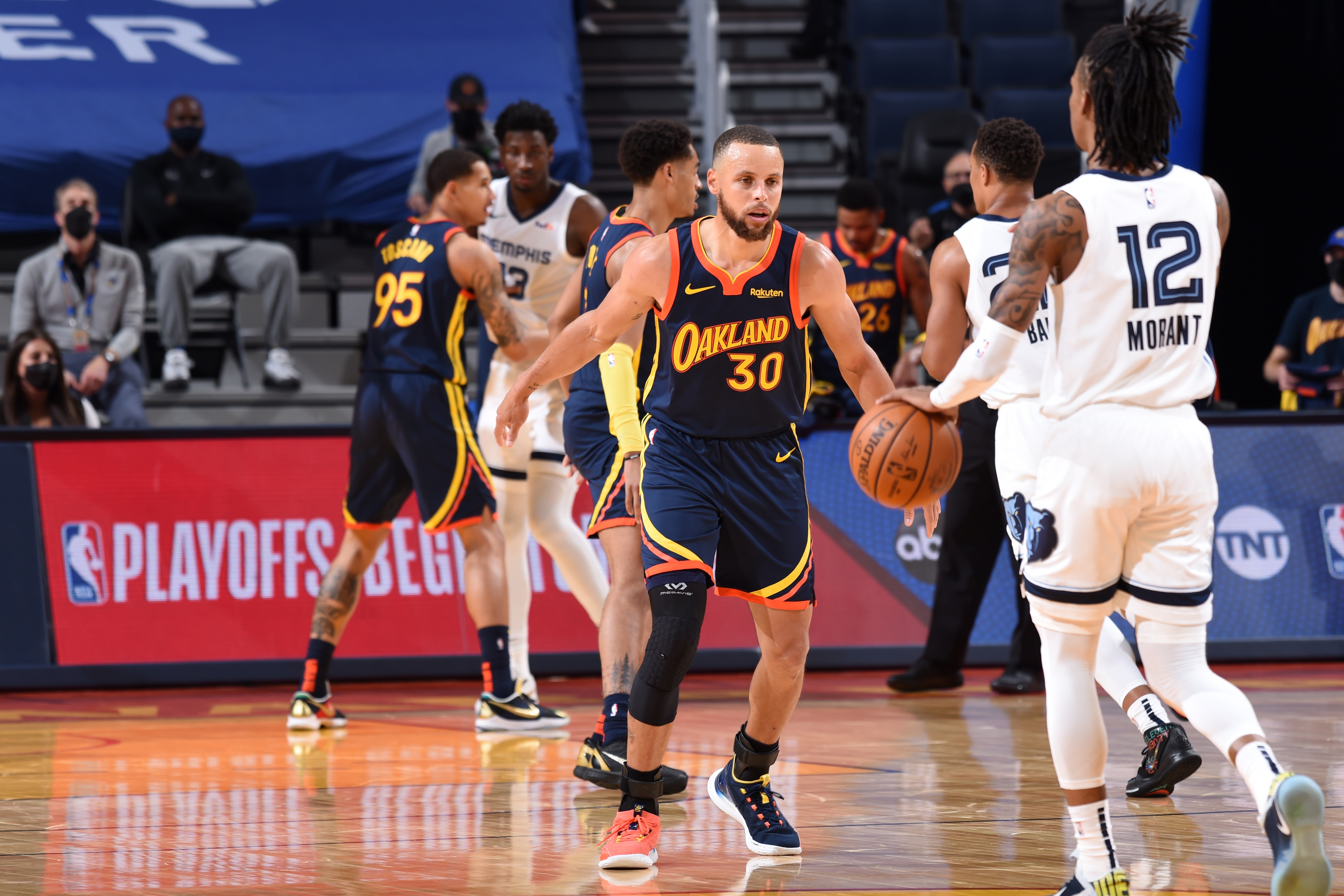 SAN FRANCISCO, CA - MAY 21: Stephen Curry #30 of the Golden State Warriors plays defense on Ja Morant #12 of the Memphis Grizzlies during the 2021 Play-In Tournament game on May 21, 2021 at Chase Center in San Francisco, California. NOTE TO USER: User expressly acknowledges and agrees that, by downloading and or using this photograph, user is consenting to the terms and conditions of Getty Images License Agreement. Mandatory Copyright Notice: Copyright 2021 NBAE (Photo by Juan Ocampo/NBAE via Getty Images)