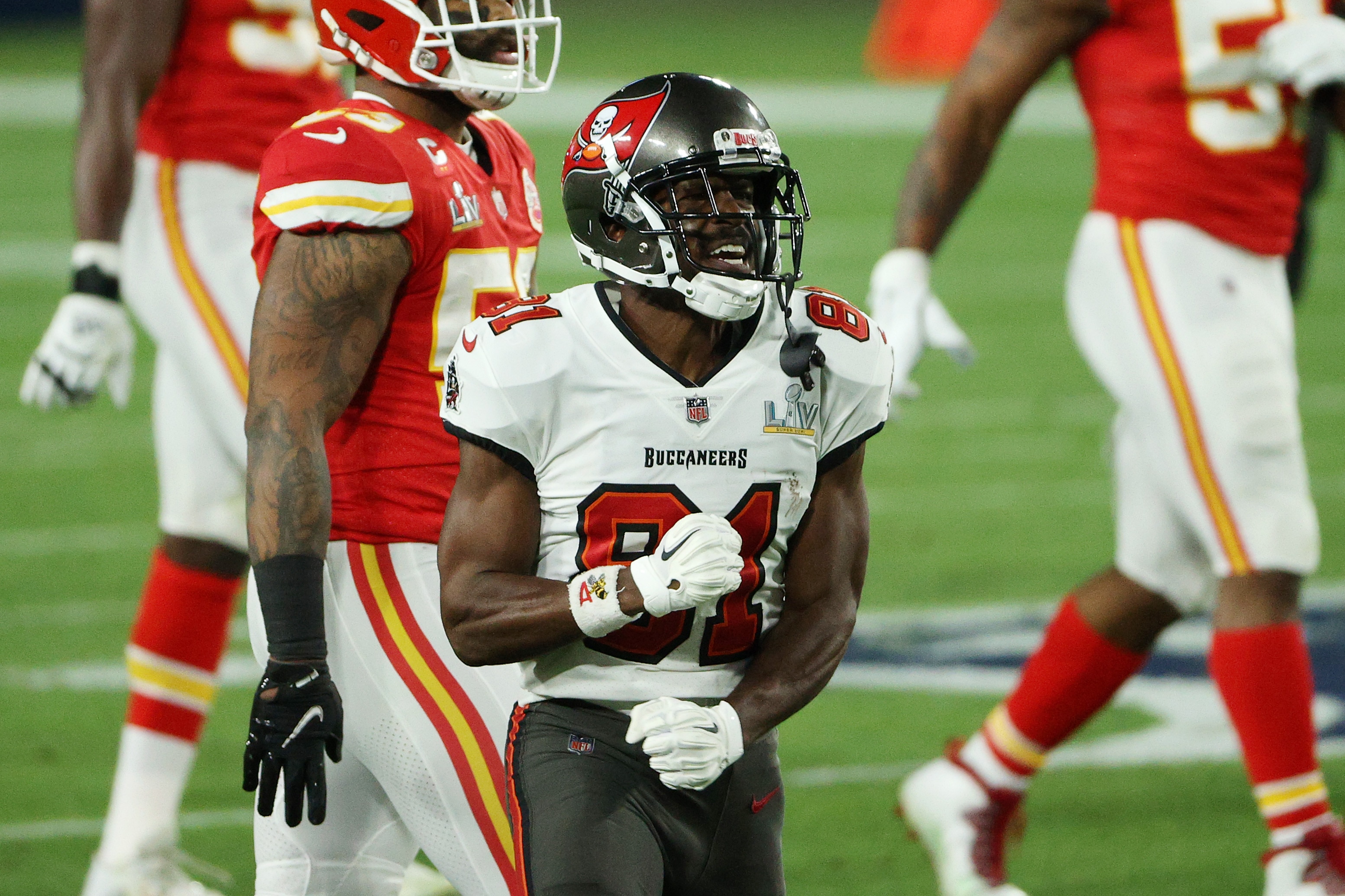 TAMPA, FLORIDA - FEBRUARY 07: Antonio Brown #81 of the Tampa Bay Buccaneers celebrates a play during the first quarter against the Kansas City Chiefs in Super Bowl LV at Raymond James Stadium on February 07, 2021 in Tampa, Florida. (Photo by Patrick Smith/Getty Images)