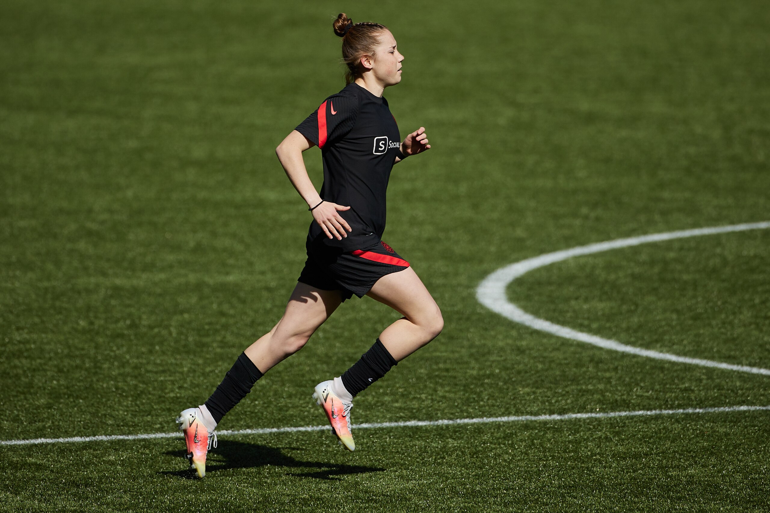 PORTLAND, OR - MARCH 27: Olivia Moultrie #42 of the Portland Thorns runs onto the field during a game between OL Reign and Portland Thorns FC at Providence Park on March 27, 2021 in Portland, Oregon. (Photo by Craig Mitchelldyer/ISI Photos/Getty Images)