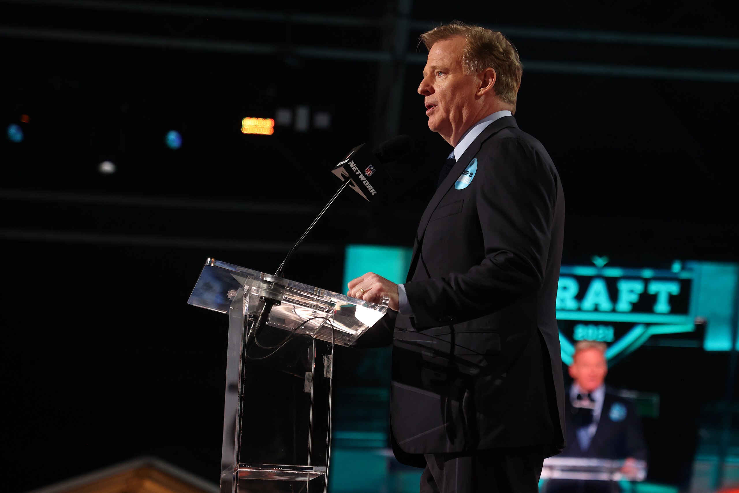 CLEVELAND, OHIO - APRIL 29: NFL Commissioner Roger Goodell announces Jaelan Phillips as the 18th selection by the Miami Dolphins during round one of the 2021 NFL Draft at the Great Lakes Science Center on April 29, 2021 in Cleveland, Ohio. (Photo by Gregory Shamus/Getty Images)