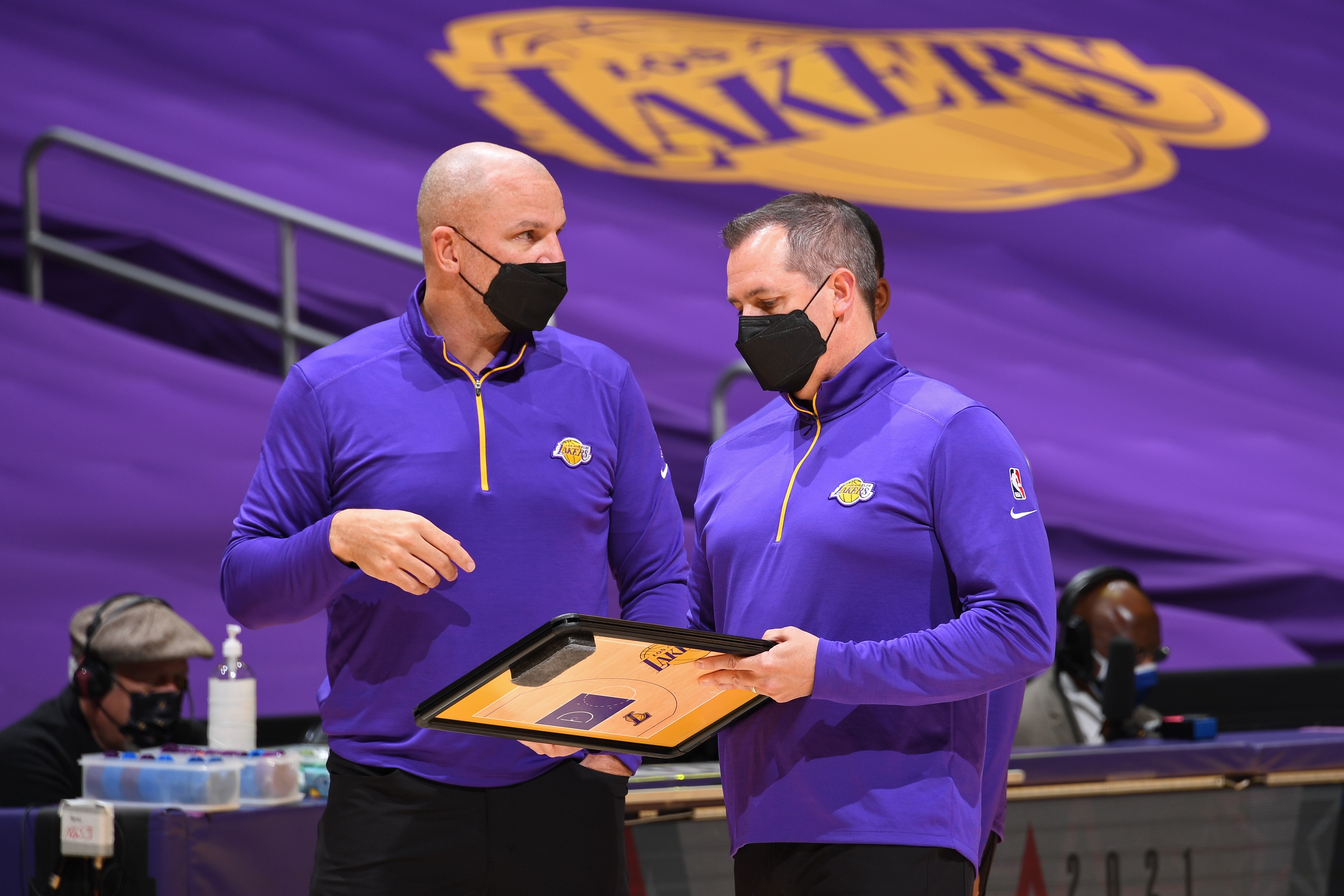 LOS ANGELES, CA - FEBRUARY 26: Assistant Coach Jason Kidd talks to Head Coach Frank Vogel of the Los Angeles Lakers during the game against the Portland Trail Blazers on February 26, 2021 at STAPLES Center in Los Angeles, California. NOTE TO USER: User expressly acknowledges and agrees that, by downloading and/or using this Photograph, user is consenting to the terms and conditions of the Getty Images License Agreement. Mandatory Copyright Notice: Copyright 2021 NBAE (Photo by Adam Pantozzi/NBAE via Getty Images)