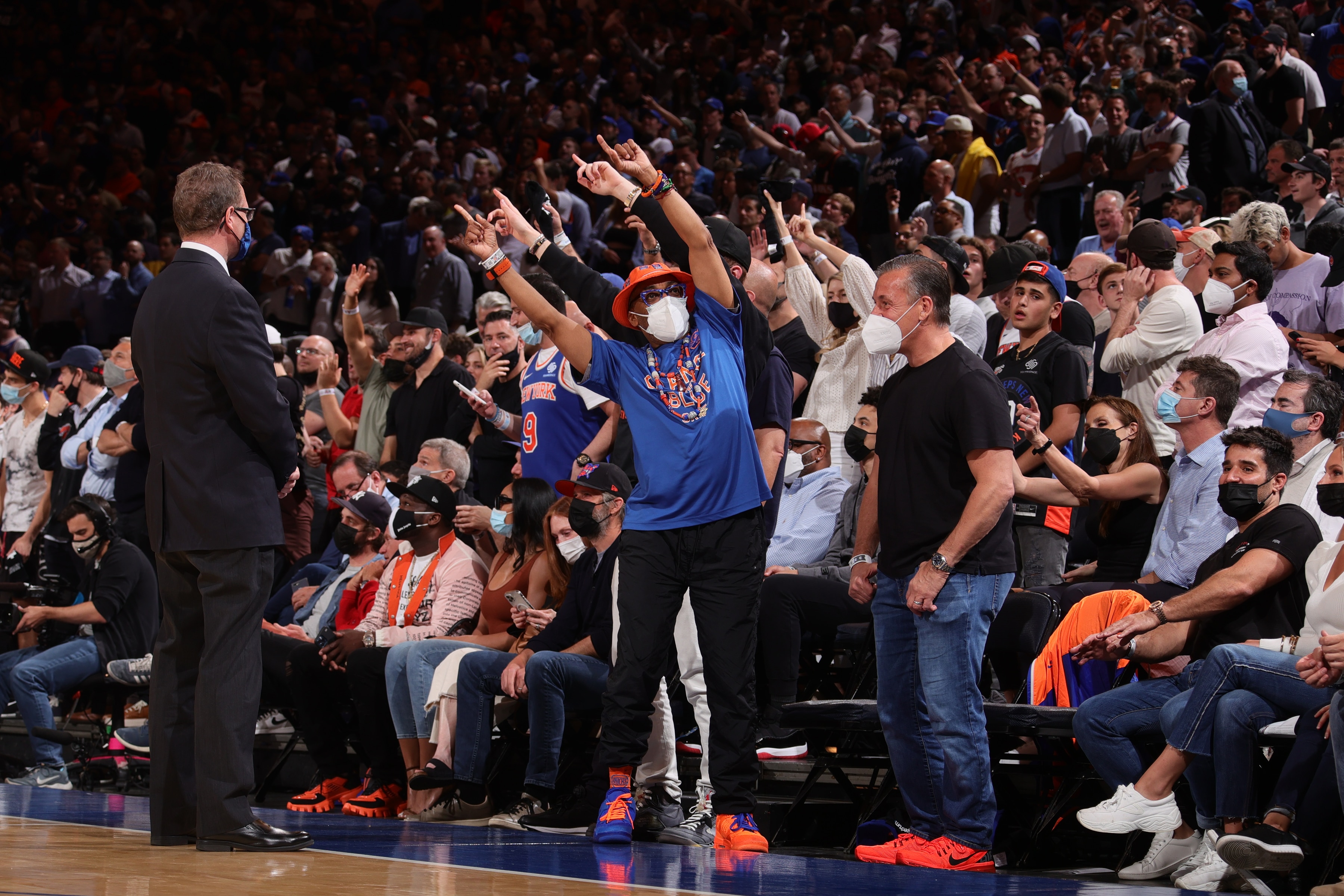 NEW YORK, NY - MAY 26: Director, Spike Lee celebrates during Round 1, Game 2 of the 2021 NBA Playoffs between the Atlanta Hawks and the New York Knicks on May 26, 2021 at Madison Square Garden in New York City, New York.  NOTE TO USER: User expressly acknowledges and agrees that, by downloading and or using this photograph, User is consenting to the terms and conditions of the Getty Images License Agreement. Mandatory Copyright Notice: Copyright 2021 NBAE  (Photo by Nathaniel S. Butler/NBAE via Getty Images)