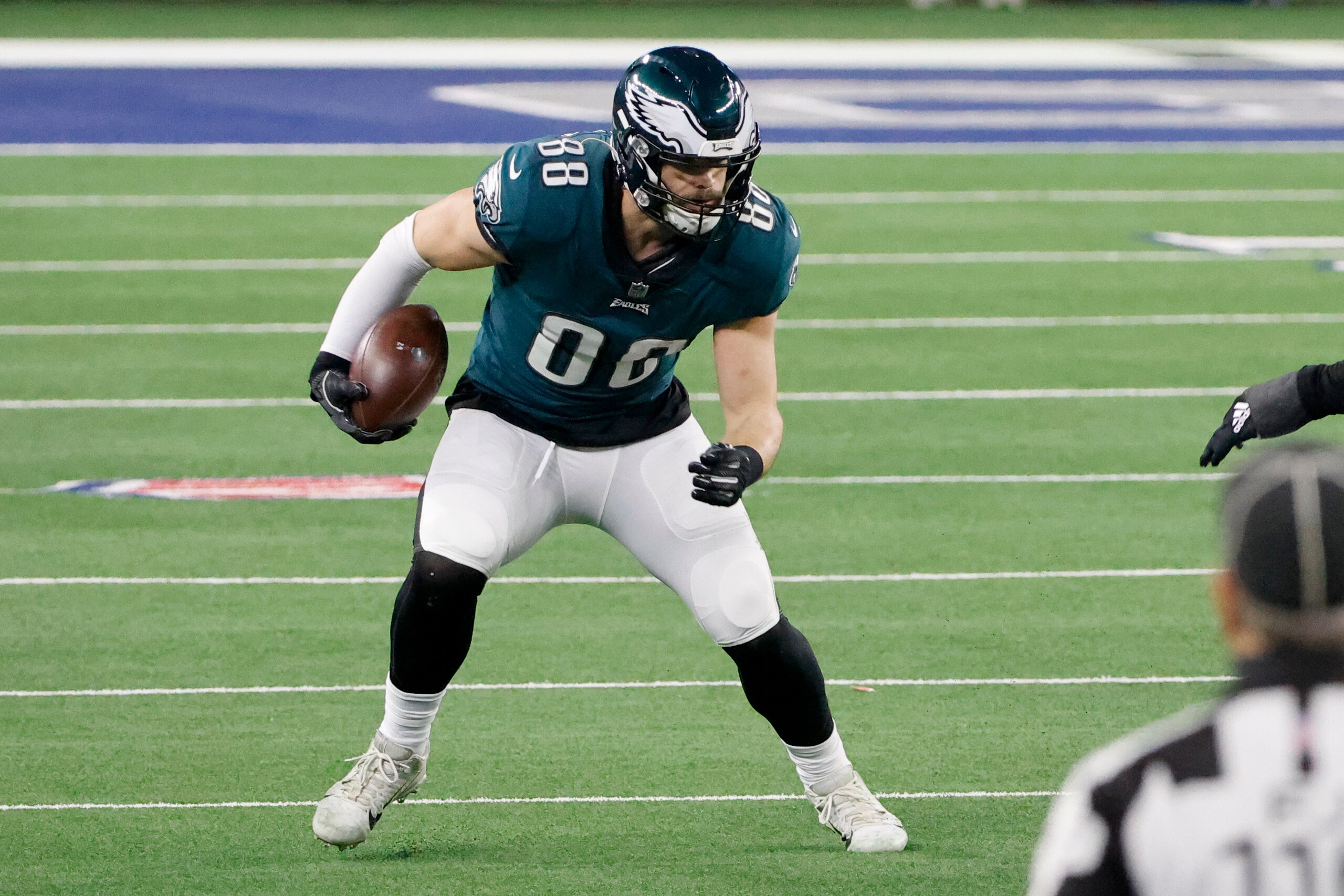 Philadelphia Eagles tight end Dallas Goedert (88) makes a catch during an NFL Football game in Arlington, Texas, Sunday, Dec. 27, 2020. (AP Photo/Michael Ainsworth) Philadelphia Eagles tight end Dallas Goedert (88) makes a catch during an NFL Football game in Arlington, Texas, Sunday, Dec. 27, 2020. (AP Photo/Michael Ainsworth)