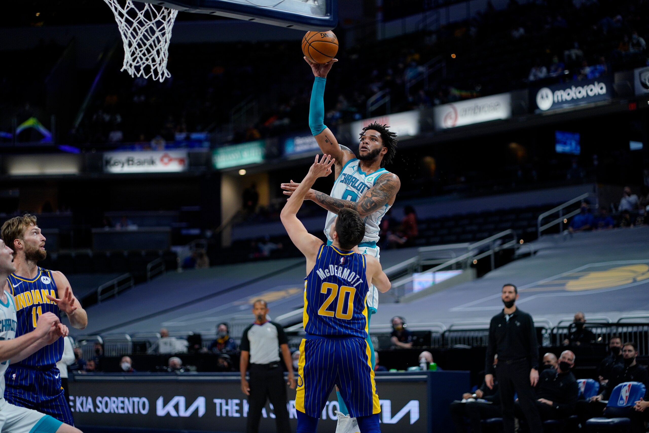 INDIANAPOLIS, IN - MAY 18: Miles Bridges #0 of the Charlotte Hornets shoots the ball against the Indiana Pacers during the 2021 NBA Play-In Tournament on May 18, 2021 at Bankers Life Fieldhouse in Indianapolis, Indiana. NOTE TO USER: User expressly acknowledges and agrees that, by downloading and or using this Photograph, user is consenting to the terms and conditions of the Getty Images License Agreement. Mandatory Copyright Notice: Copyright 2021 NBAE (Photo by A.J. Mast/NBAE via Getty Images)