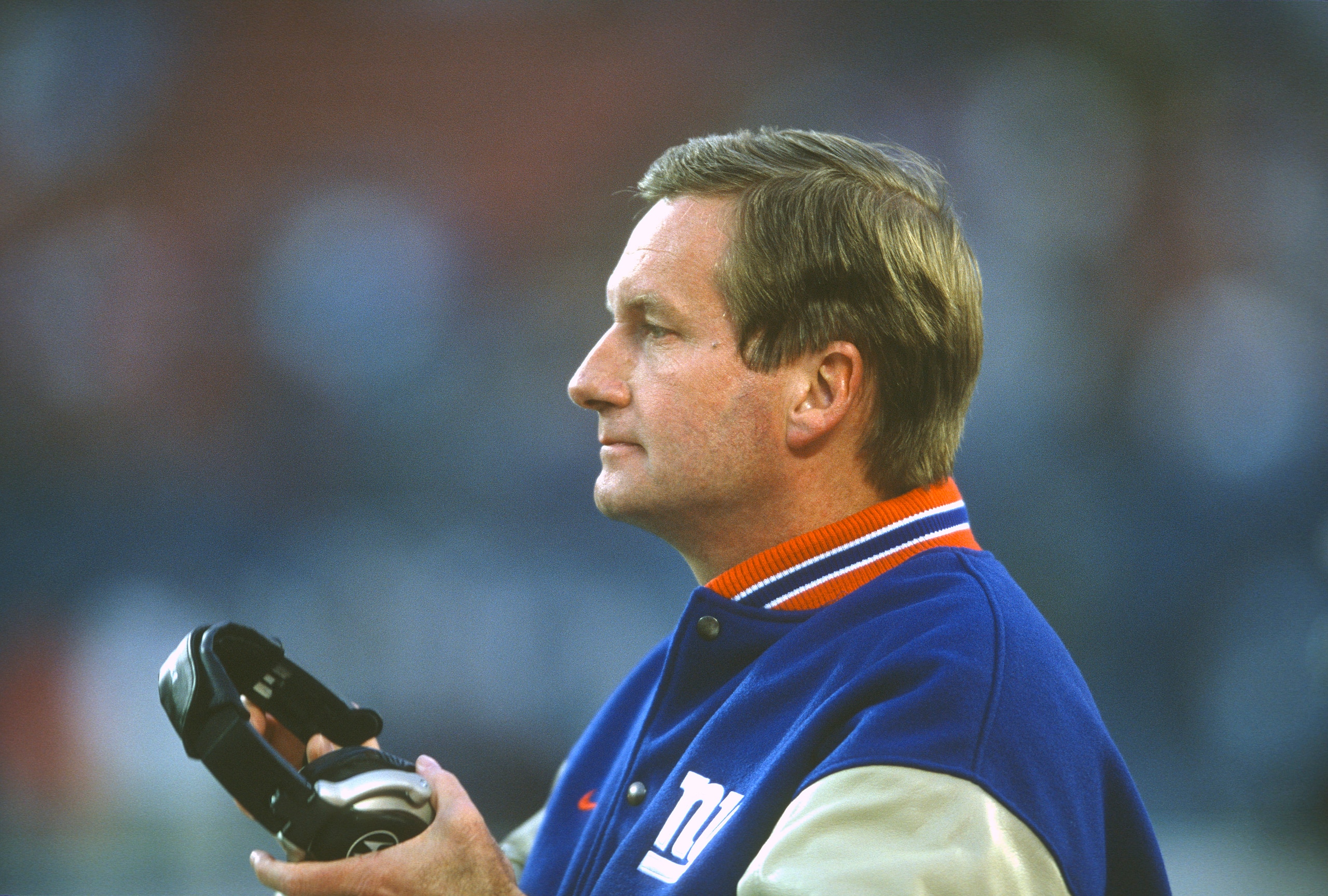EAST RUTHERFORD, NJ - JANUARY 14: Head Coach Jim Fassel of the New York Giants looks on from the sidelines against the Minnesota Vikings during the NFC Championship Game on January 14, 2001 at Giants Stadium in East Rutherford, New Jersey. The Giants won the game 41-0. (Photo by Focus on Sport/Getty Images) EAST RUTHERFORD, NJ - JANUARY 14: Head Coach Jim Fassel of the New York Giants looks on from the sidelines against the Minnesota Vikings during the NFC Championship Game on January 14, 2001 at Giants Stadium in East Rutherford, New Jersey. The Giants won the game 41-0. (Photo by Focus on Sport/Getty Images)