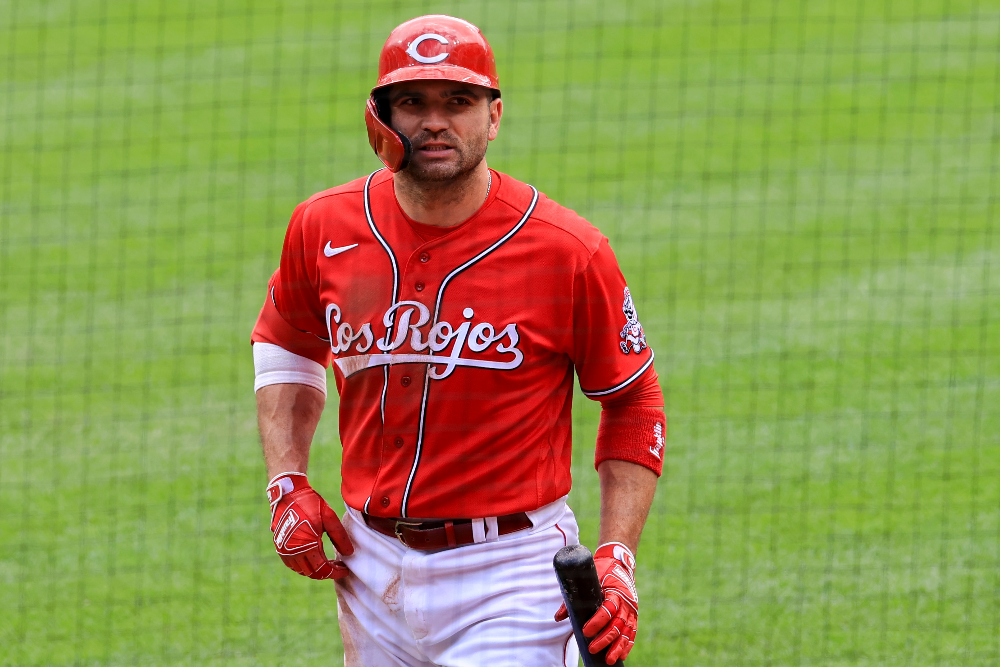 Cincinnati Reds' Joey Votto stands on deck as he waits to bat during a baseball game against the Chicago White Sox in Cincinnati, Wednesday, May 5, 2021. The Reds won 1-0. (AP Photo/Aaron Doster)