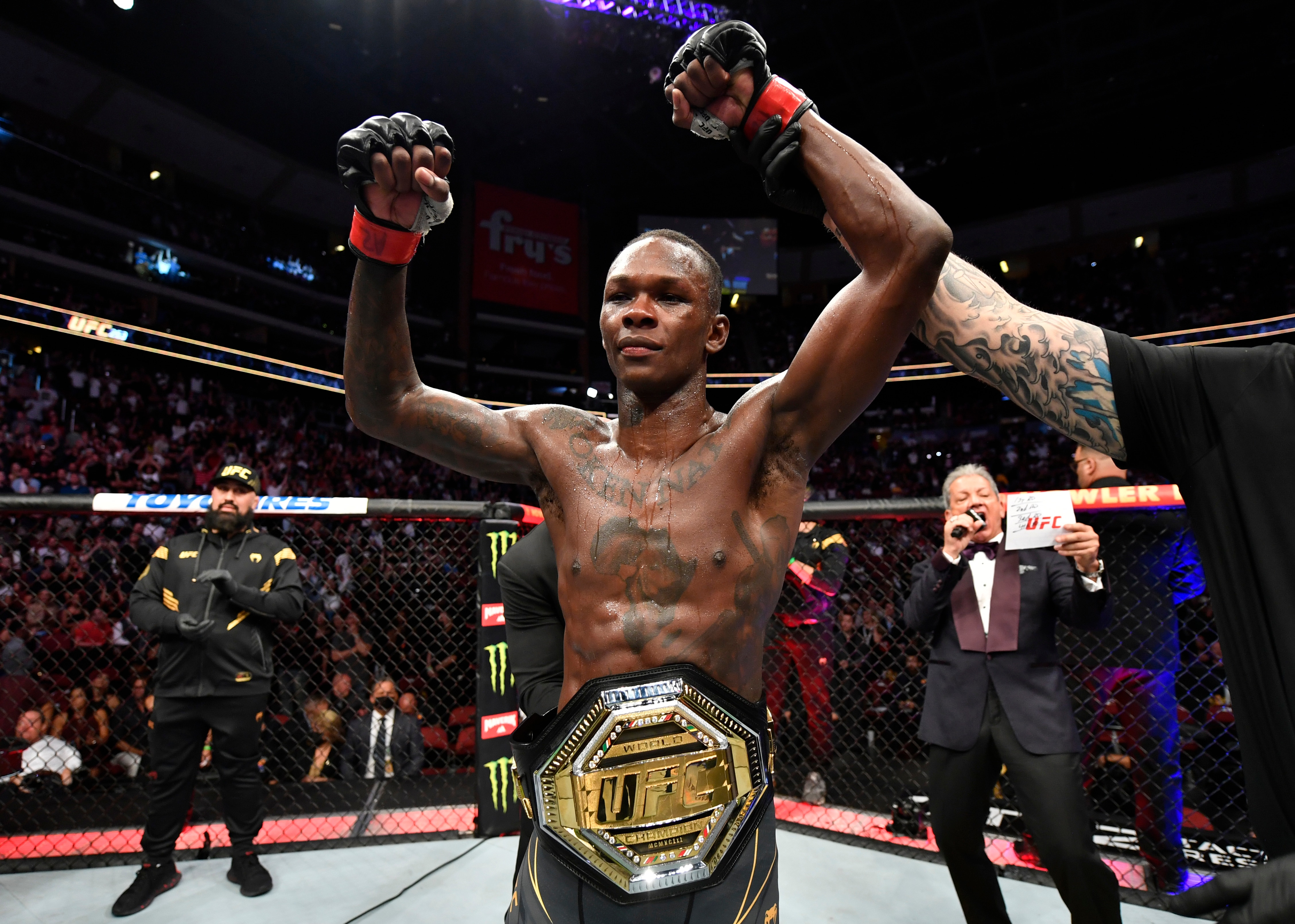 GLENDALE, ARIZONA - JUNE 12: Israel Adesanya of Nigeria reacts after his victory over Marvin Vettori of Italy in their UFC middleweight championship fight during the UFC 263 event at Gila River Arena on June 12, 2021 in Glendale, Arizona. (Photo by Jeff Bottari/Zuffa LLC)