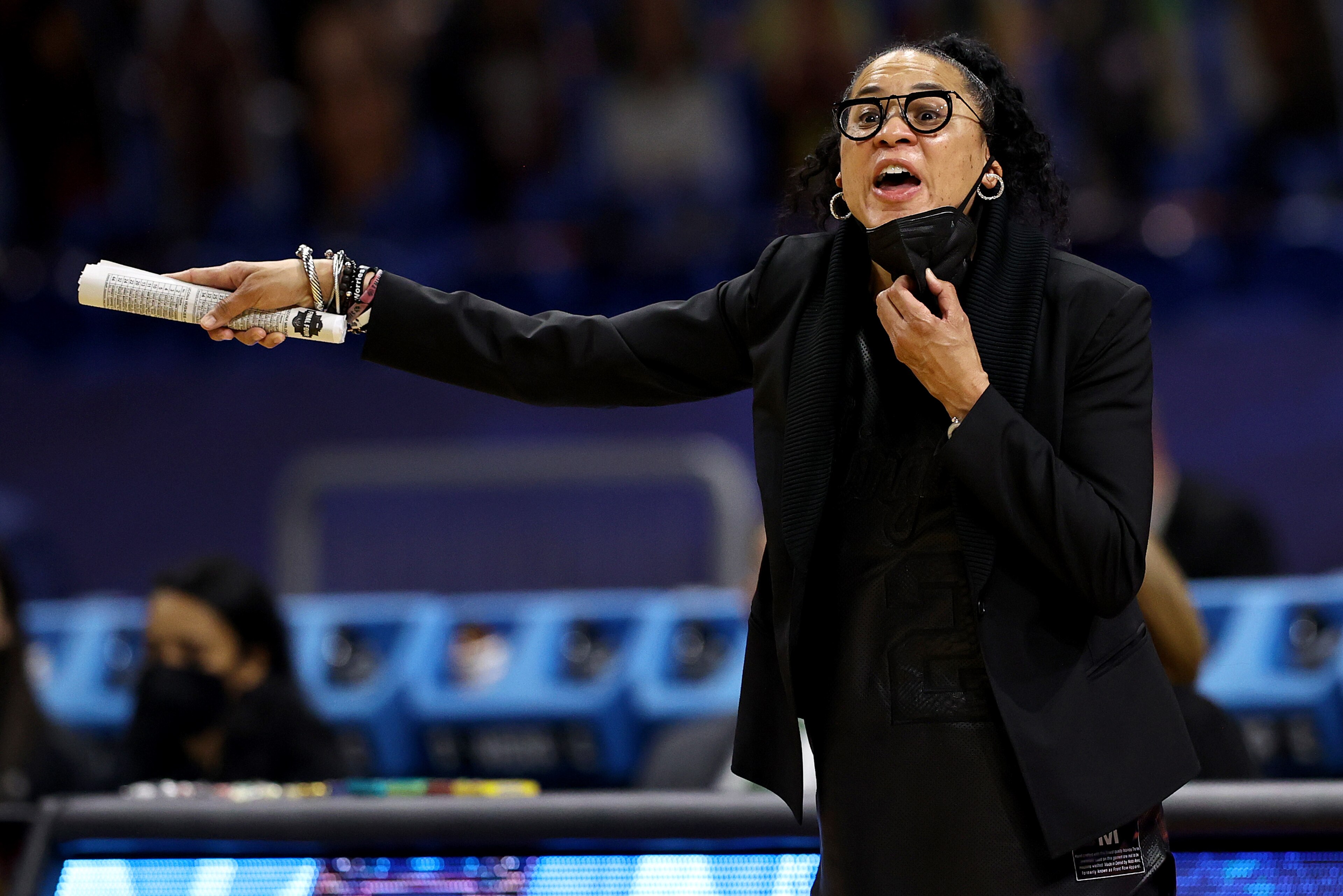 SAN ANTONIO, TEXAS - APRIL 02: Head coach Dawn Staley of the South Carolina Gamecocks calls out to players against the Stanford Cardinal during the third quarter in the Final Four semifinal game of the 2021 NCAA Women's Basketball Tournament at the Alamodome on April 02, 2021 in San Antonio, Texas. (Photo by Elsa/Getty Images) SAN ANTONIO, TEXAS - APRIL 02: Head coach Dawn Staley of the South Carolina Gamecocks calls out to players against the Stanford Cardinal during the third quarter in the Final Four semifinal game of the 2021 NCAA Women's Basketball Tournament at the Alamodome on April 02, 2021 in San Antonio, Texas. (Photo by Elsa/Getty Images)