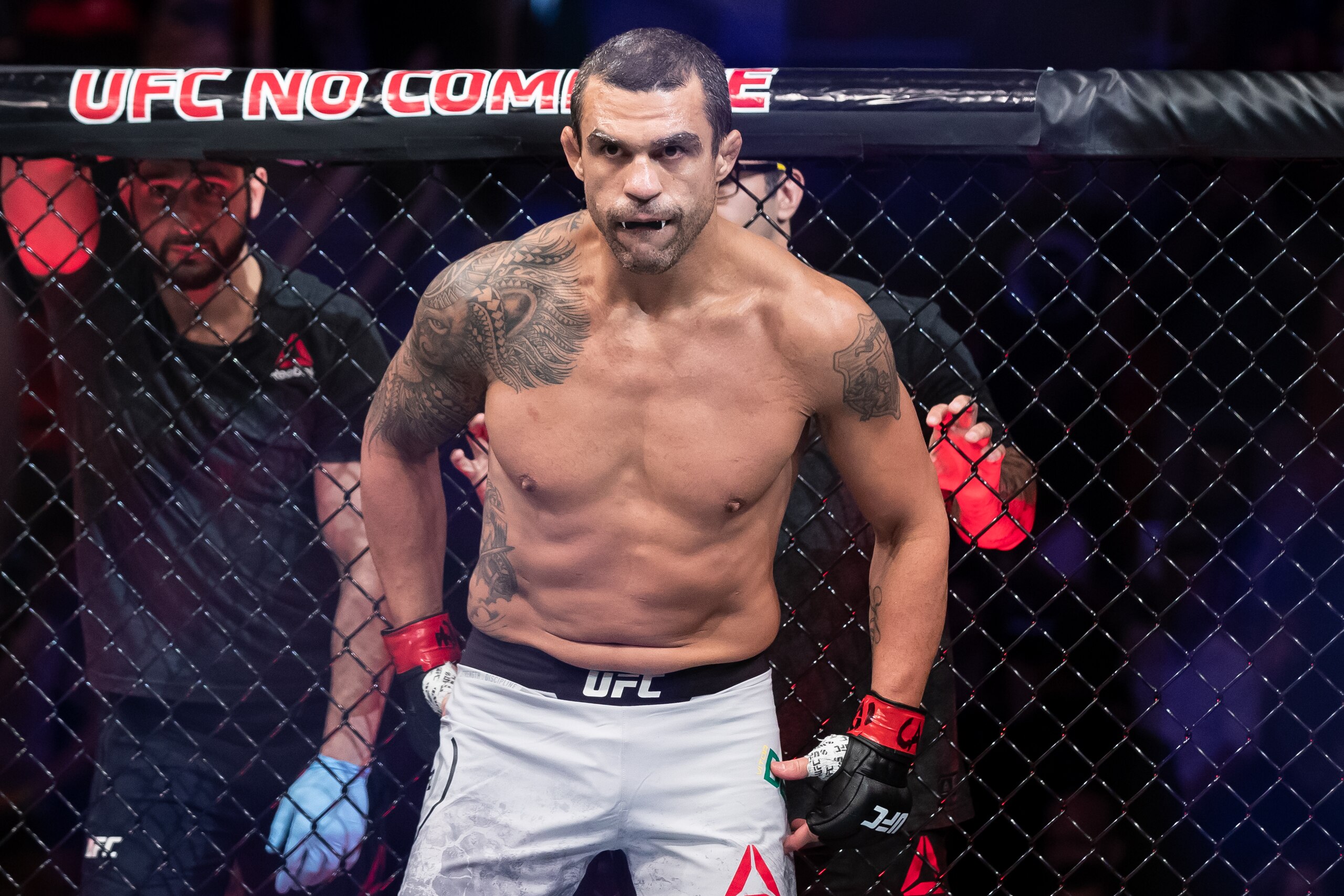 RIO DE JANEIRO, BRAZIL - MAY 12:  Vitor Belfort of Brazil enters the arena prior to his middleweightÊbout against Lyoto Machida of Brazil during the UFC 224 event at Jeunesse Arena on May 12, 2018 in Rio de Janeiro, Brazil. (Photo by Buda Mendes/Zuffa LLC/Zuffa LLC)