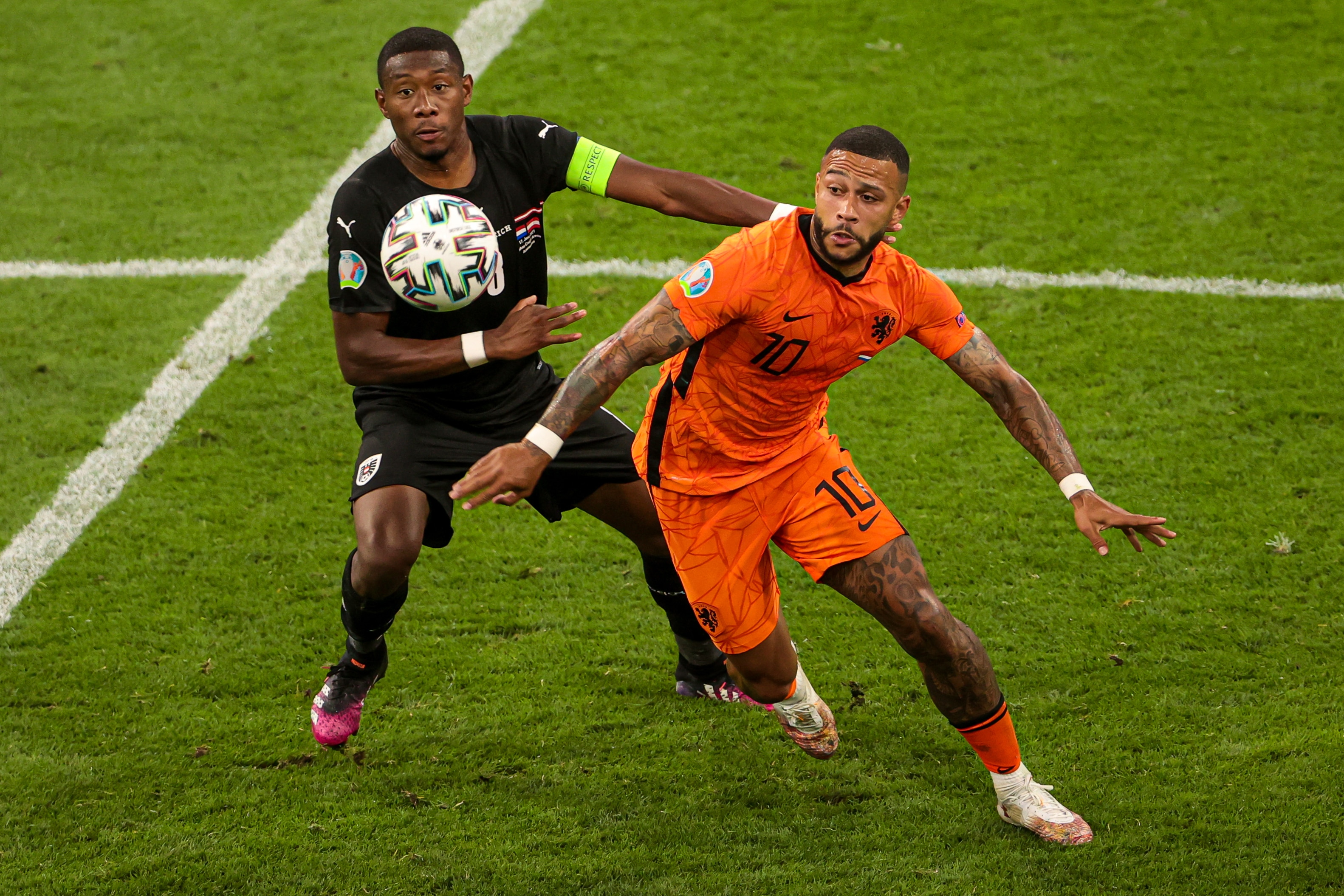 AMSTERDAM, NETHERLANDS - JUNE 17: Memphis Depay (10) of Netherlands in action during the EURO 2020 Group C match between Netherlands and Austria at Amsterdam Arena in Netherlands on June 17, 2021. (Photo by Dmitriy Golubovich/Anadolu Agency via Getty Images)