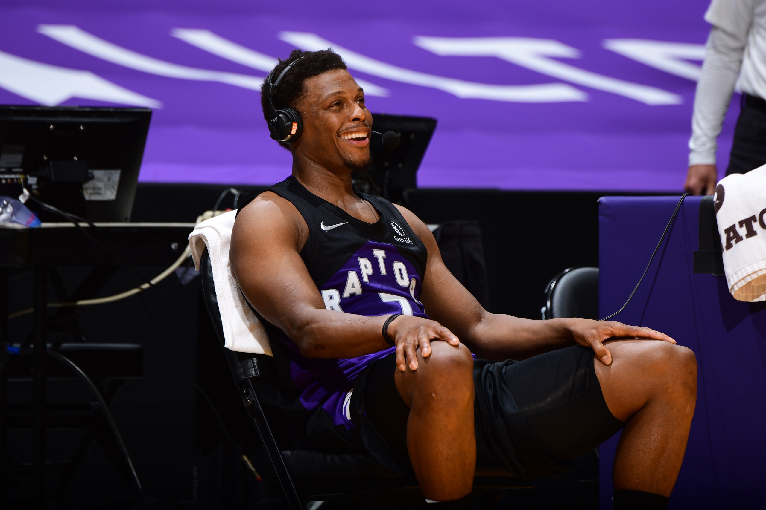 LOS ANGELES, CA - MAY 2: Kyle Lowry #7 of the Toronto Raptors interviews after the game against the Los Angeles Lakers on May 2, 2021 at STAPLES Center in Los Angeles, California. NOTE TO USER: User expressly acknowledges and agrees that, by downloading and/or using this Photograph, user is consenting to the terms and conditions of the Getty Images License Agreement. Mandatory Copyright Notice: Copyright 2021 NBAE (Photo by Adam Pantozzi/NBAE via Getty Images)