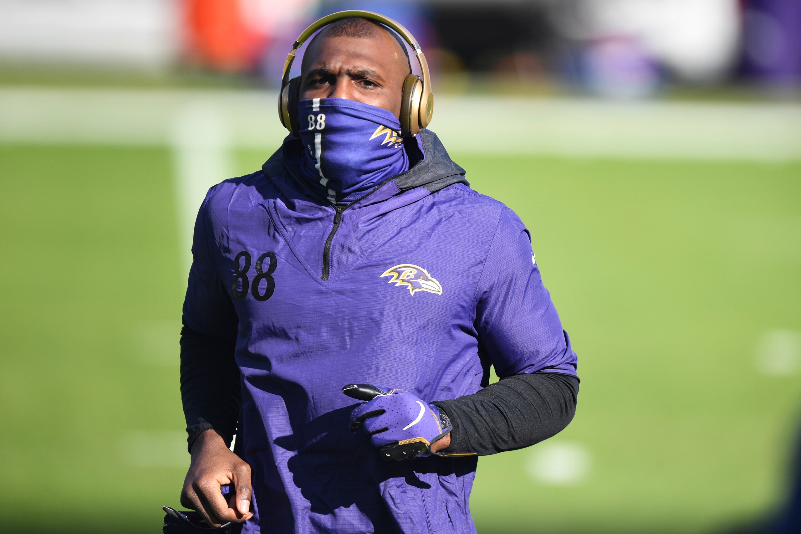 Baltimore Ravens wide receiver Dez Bryant (88) jogs before an NFL football game against the New York Giants, Sunday, Dec. 27, 2020, in Baltimore. (AP Photo/Terrance Williams)