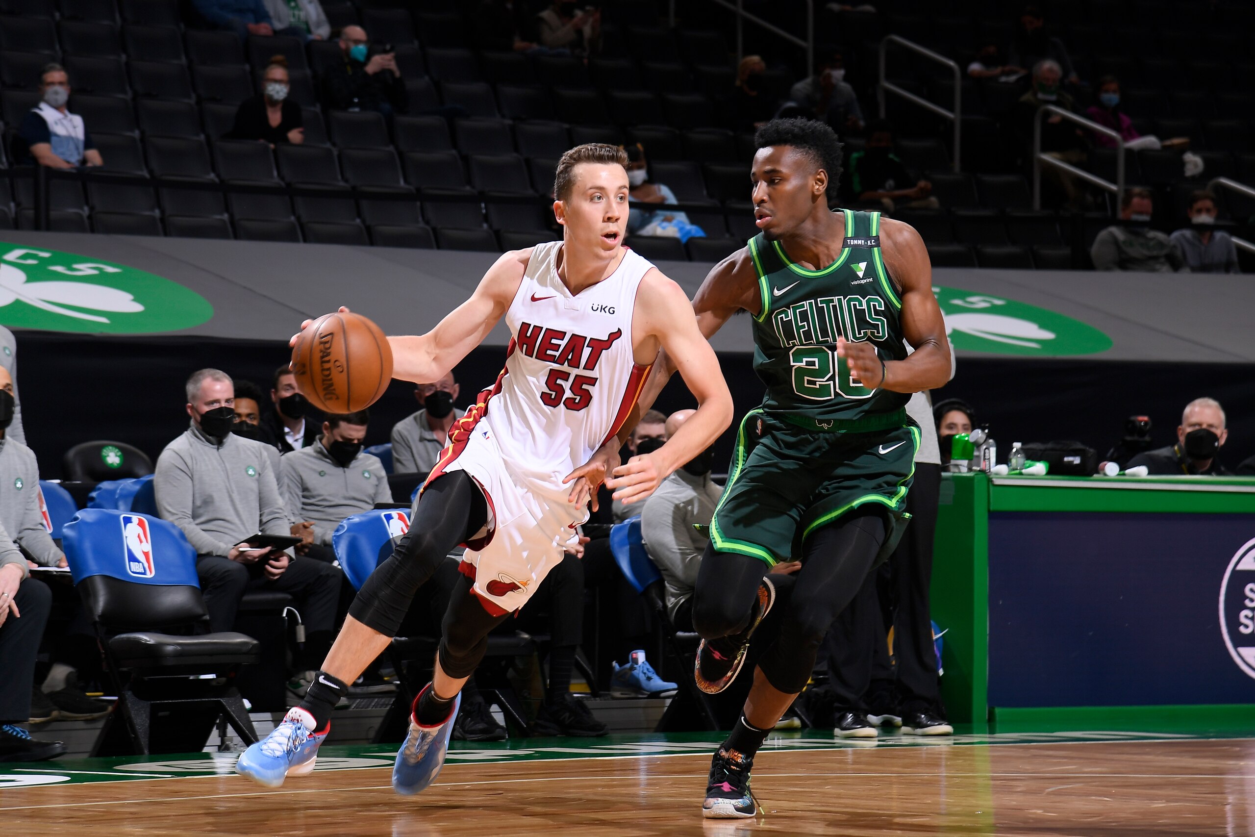 BOSTON, MA - MAY 10: Duncan Robinson #55 of the Miami Heat drives to the basket during the game against the Boston Celtics on May 10, 2021 at the TD Garden in Boston, Massachusetts.  NOTE TO USER: User expressly acknowledges and agrees that, by downloading and or using this photograph, User is consenting to the terms and conditions of the Getty Images License Agreement. Mandatory Copyright Notice: Copyright 2021 NBAE  (Photo by Brian Babineau/NBAE via Getty Images)