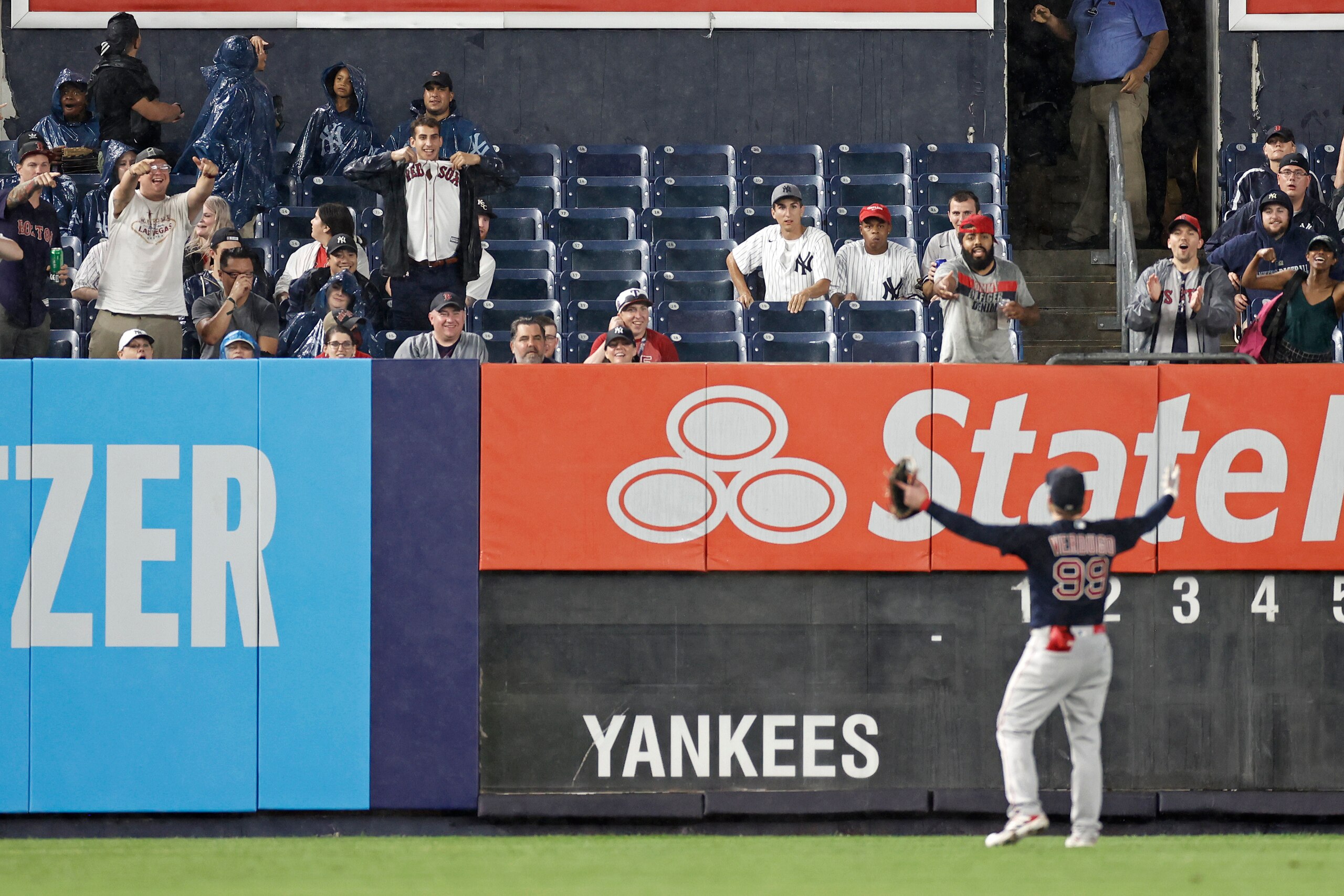 NEW YORK, NY - JULY 17: Alex Verdugo #99 of the Boston Red Sox gestures towards the stands during the sixth inning of the game against the New York Yankees at Yankee Stadium on July 17, 2021 in the Bronx borough of New York City. (Photo by Adam Hunger/Getty Images) NEW YORK, NY - JULY 17: Alex Verdugo #99 of the Boston Red Sox gestures towards the stands during the sixth inning of the game against the New York Yankees at Yankee Stadium on July 17, 2021 in the Bronx borough of New York City. (Photo by Adam Hunger/Getty Images)