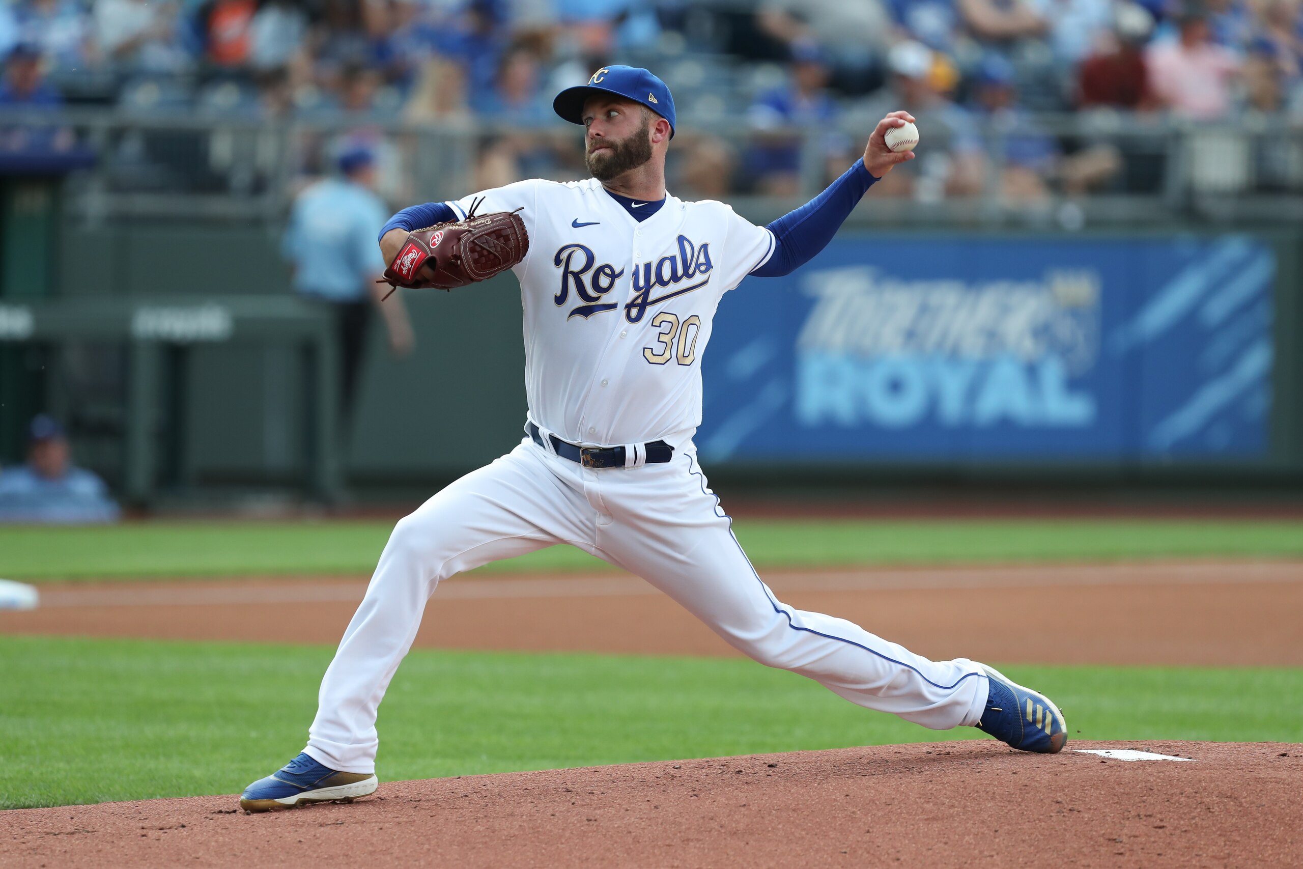 KANSAS CITY, MO - JULY 16: Kansas City Royals starting pitcher Danny Duffy (30) pitches in the first inning of a MLB game between the Baltimore Orioles and Kansas City Royals on Jul 16, 2021 at Kauffman Stadium in Kansas City, MO. (Photo by Scott Winters/Icon Sportswire via Getty Images)