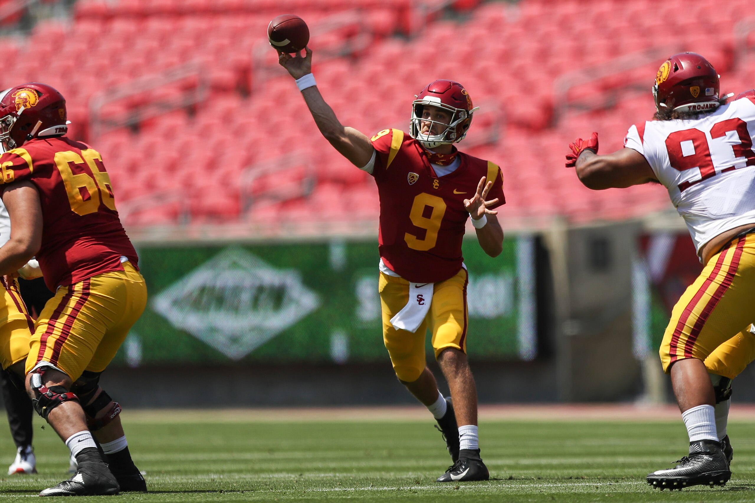 LOS ANGELES, CALIFORNIA - APRIL 17: Quarterback Kedon Slovis #9 of the USC Trojans throws a pass during the spring game at Los Angeles Coliseum on April 17, 2021 in Los Angeles, California. (Photo by Meg Oliphant/Getty Images)