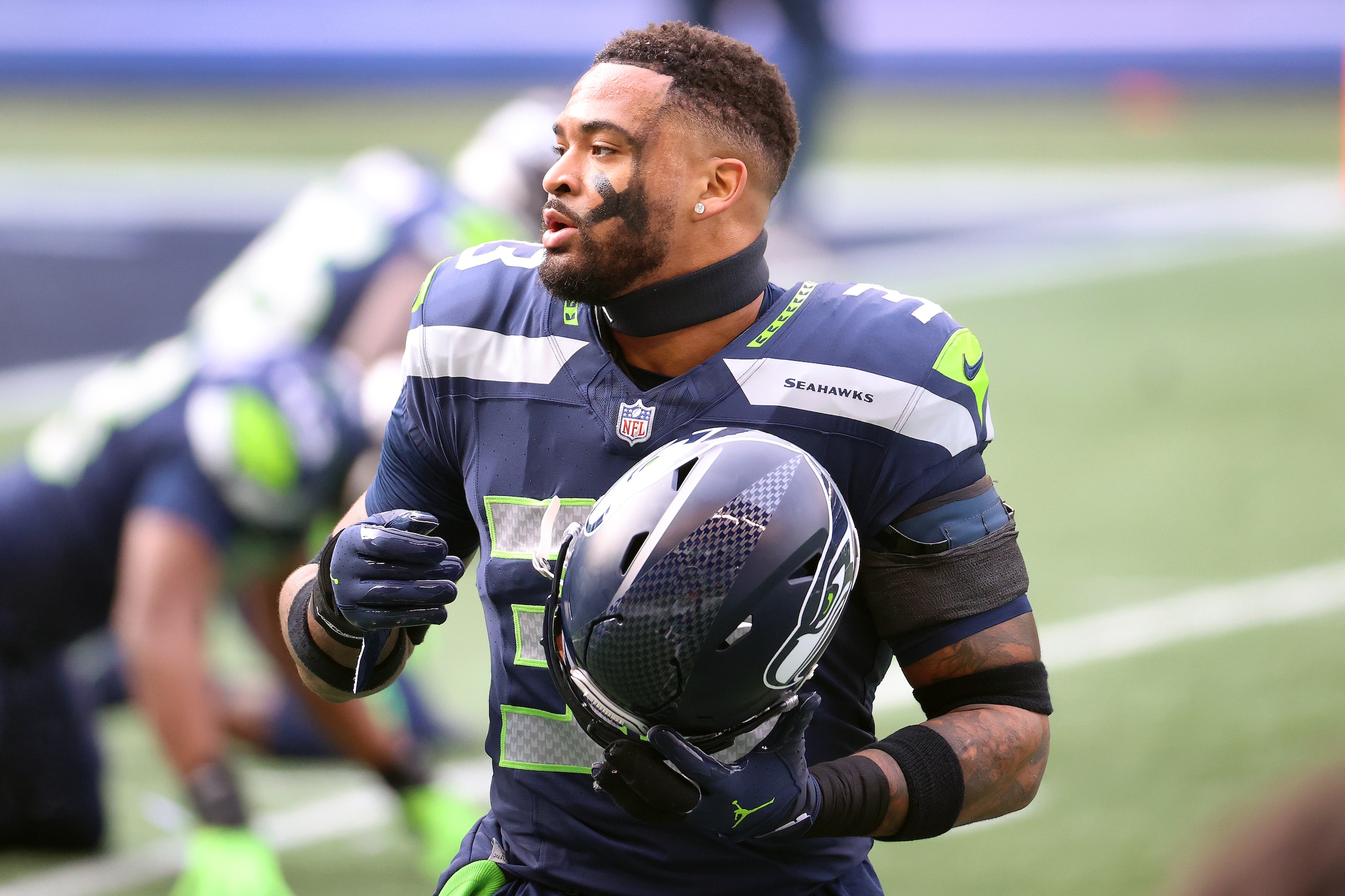 SEATTLE, WASHINGTON - JANUARY 09: Jamal Adams #33 of the Seattle Seahawks reacts before the NFC Wild Card Playoff game against the Los Angeles Rams at Lumen Field on January 09, 2021 in Seattle, Washington. (Photo by Abbie Parr/Getty Images) SEATTLE, WASHINGTON - JANUARY 09: Jamal Adams #33 of the Seattle Seahawks reacts before the NFC Wild Card Playoff game against the Los Angeles Rams at Lumen Field on January 09, 2021 in Seattle, Washington. (Photo by Abbie Parr/Getty Images)