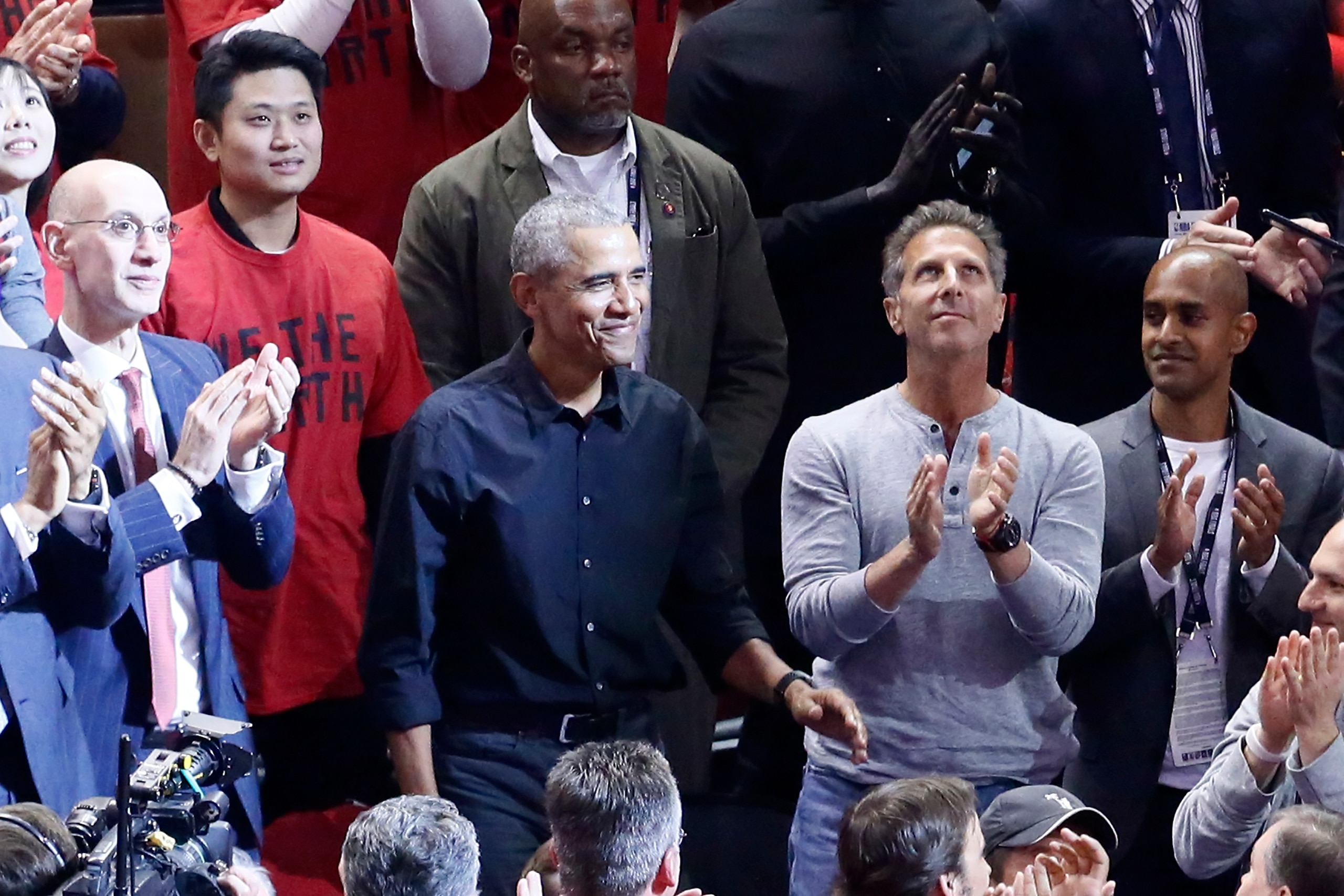 TORONTO, CANADA - JUNE 2: The 44th President of the United States, Barack Obama waves to the crowd during Game Two of the NBA Finals between the Golden State Warriors and Toronto Raptors on June 2, 2019 at Scotiabank Arena in Toronto, Ontario, Canada. NOTE TO USER: User expressly acknowledges and agrees that, by downloading and/or using this photograph, user is consenting to the terms and conditions of the Getty Images License Agreement. Mandatory Copyright Notice: Copyright 2019 NBAE (Photo by Chrise Elise/NBAE via Getty Images)