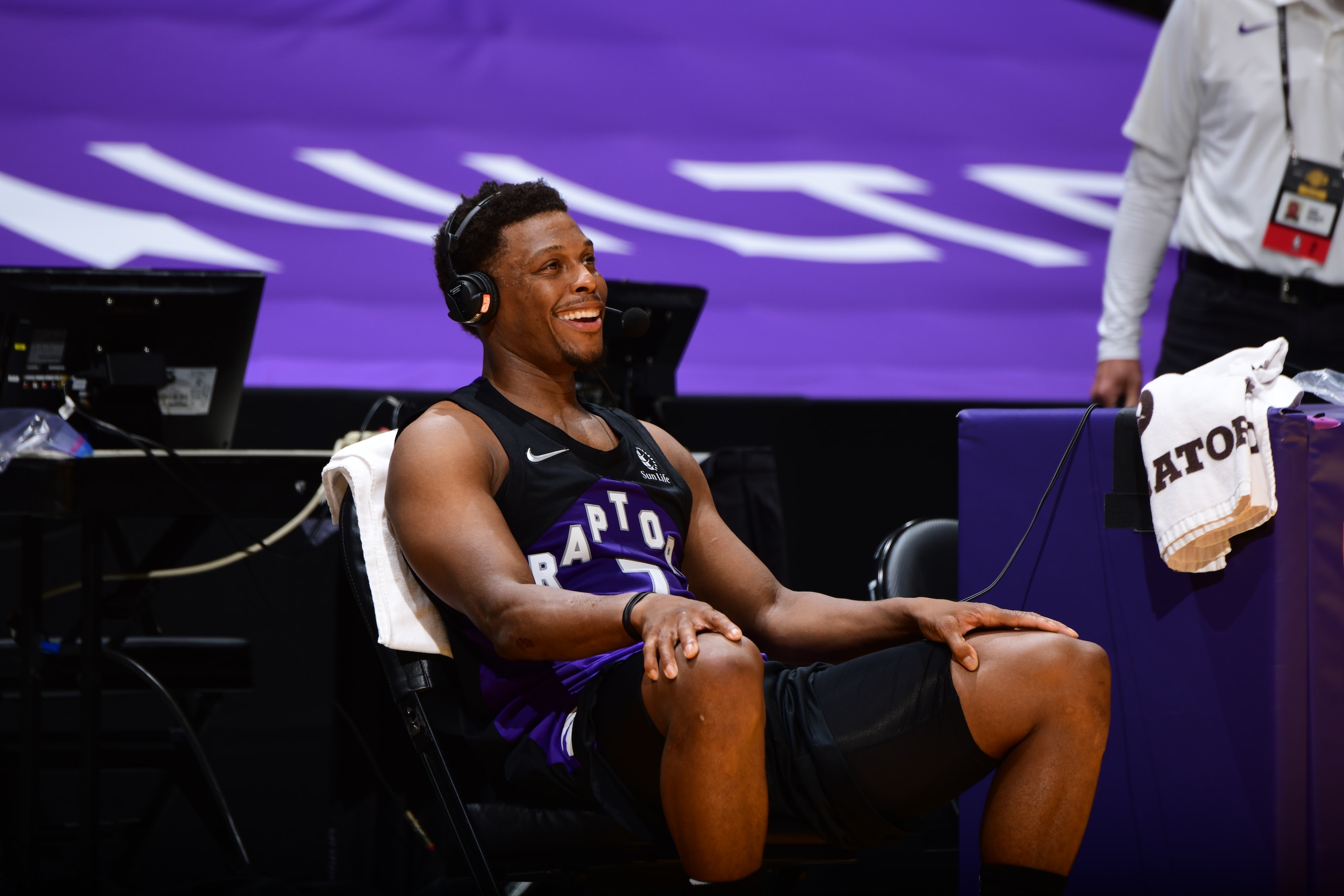 LOS ANGELES, CA - MAY 2: Kyle Lowry #7 of the Toronto Raptors interviews after the game against the Los Angeles Lakers on May 2, 2021 at STAPLES Center in Los Angeles, California. NOTE TO USER: User expressly acknowledges and agrees that, by downloading and/or using this Photograph, user is consenting to the terms and conditions of the Getty Images License Agreement. Mandatory Copyright Notice: Copyright 2021 NBAE (Photo by Adam Pantozzi/NBAE via Getty Images)