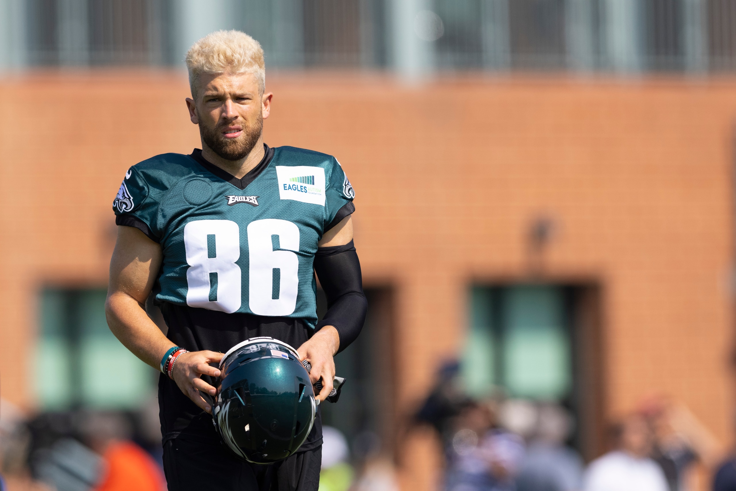 PHILADELPHIA, PA - JULY 28: Zach Ertz #86 of the Philadelphia Eagles looks on during training camp at the NovaCare Complex on July 28, 2021 in Philadelphia, Pennsylvania. (Photo by Mitchell Leff/Getty Images)