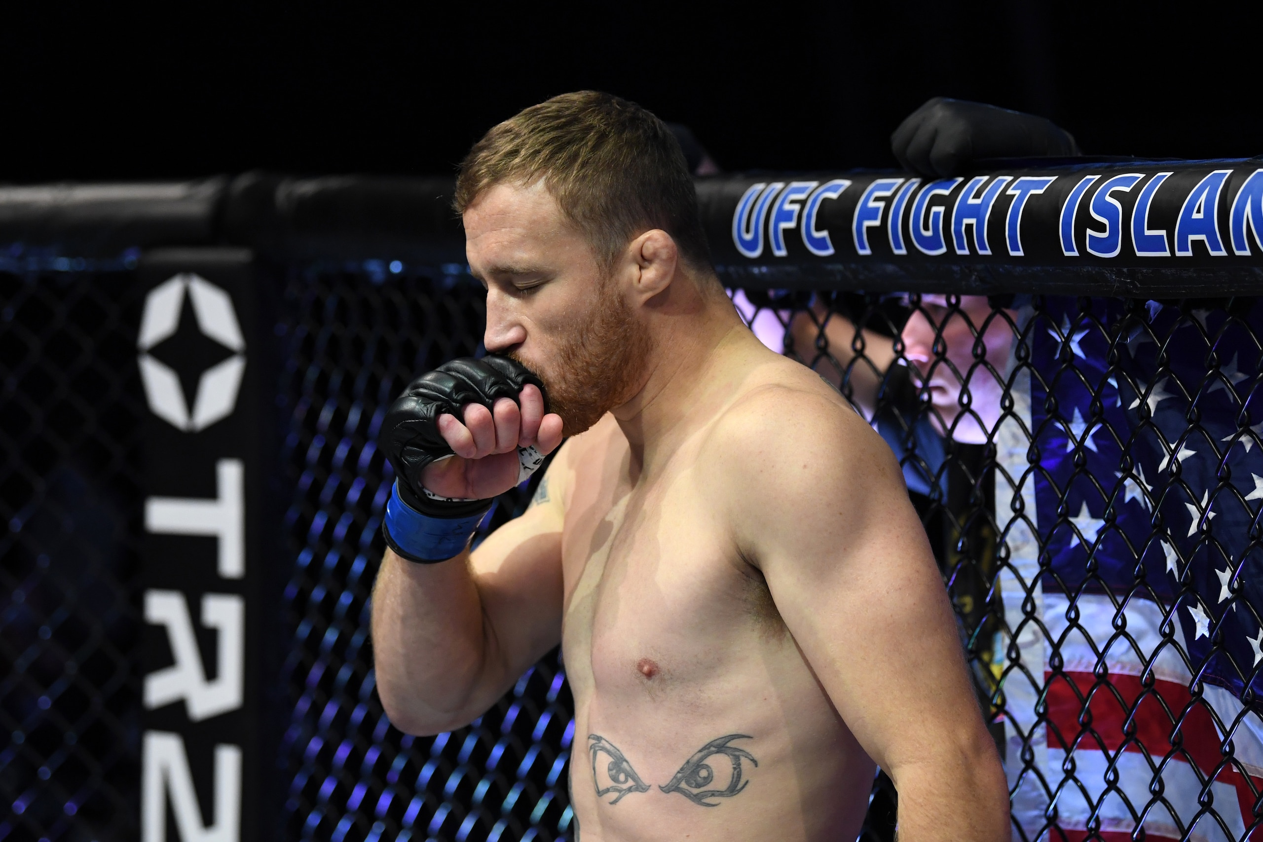ABU DHABI, UNITED ARAB EMIRATES - OCTOBER 25:  Justin Gaethje stands in his corner prior to his lightweight title bout against Khabib Nurmagomedov of Russia during the UFC 254 event on October 25, 2020 on UFC Fight Island, Abu Dhabi, United Arab Emirates. (Photo by Josh Hedges/Zuffa LLC via Getty Images)