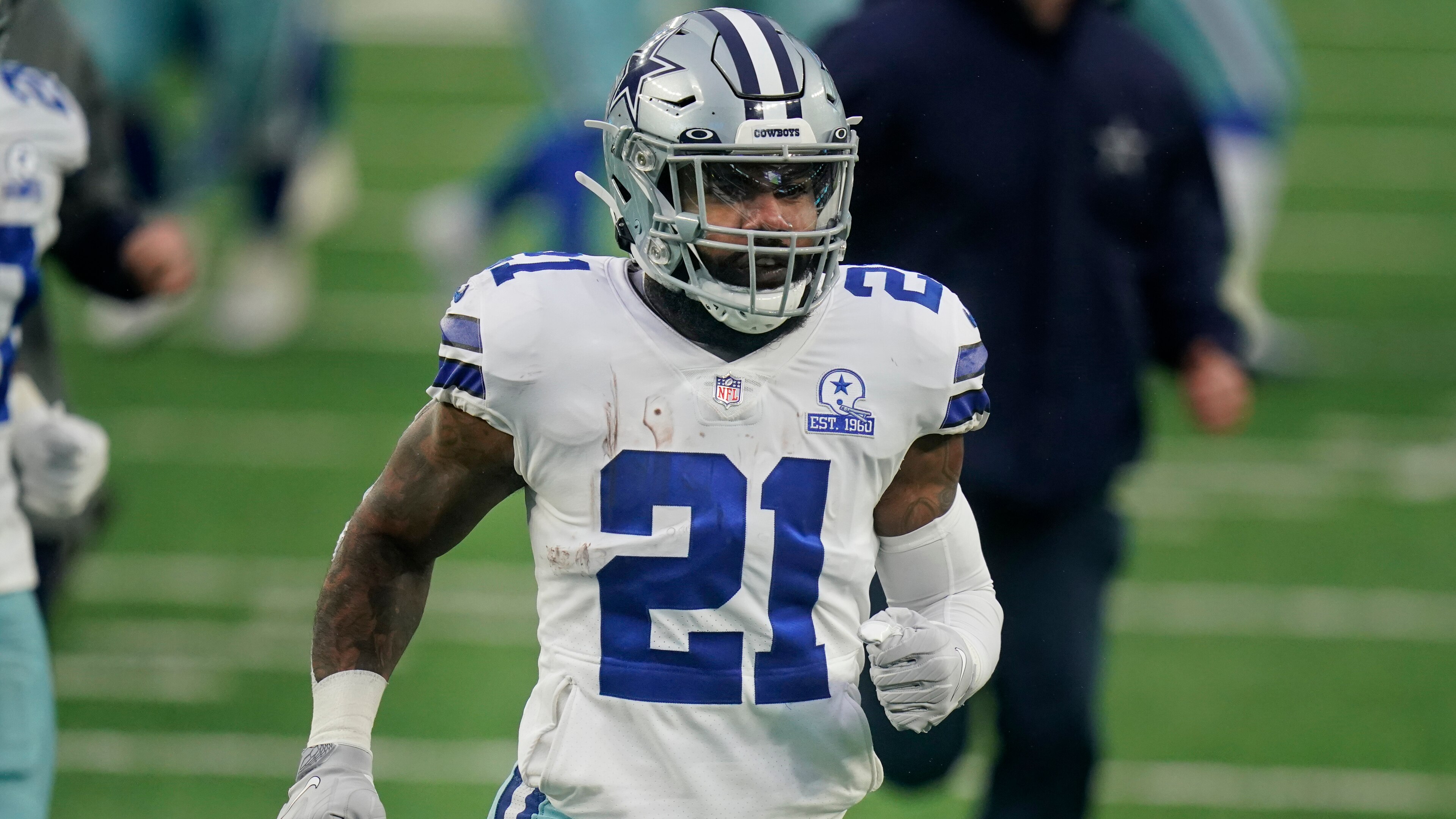 Dallas Cowboys' Ezekiel Elliott during the first half of an NFL football game against the New York Giants, Sunday, Jan. 3, 2021, in East Rutherford, N.J. (AP Photo/Frank Franklin II)
