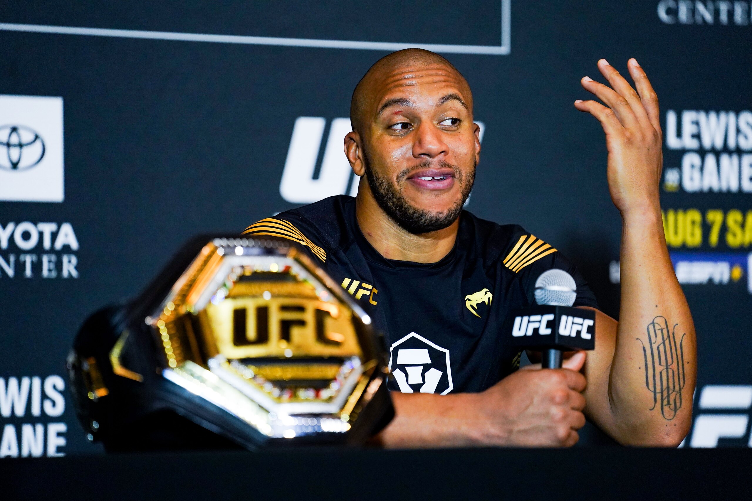 HOUSTON, TX - AUGUST 07: Ciryl Gane speaks during the post fight press conference after defeating Derrick Lewis for the Heavyweight title belt during UFC 265 at Toyota Center on August 7, 2021 in Houston, Texas. (Photo by Alex Bierens de Haan/Getty Images )