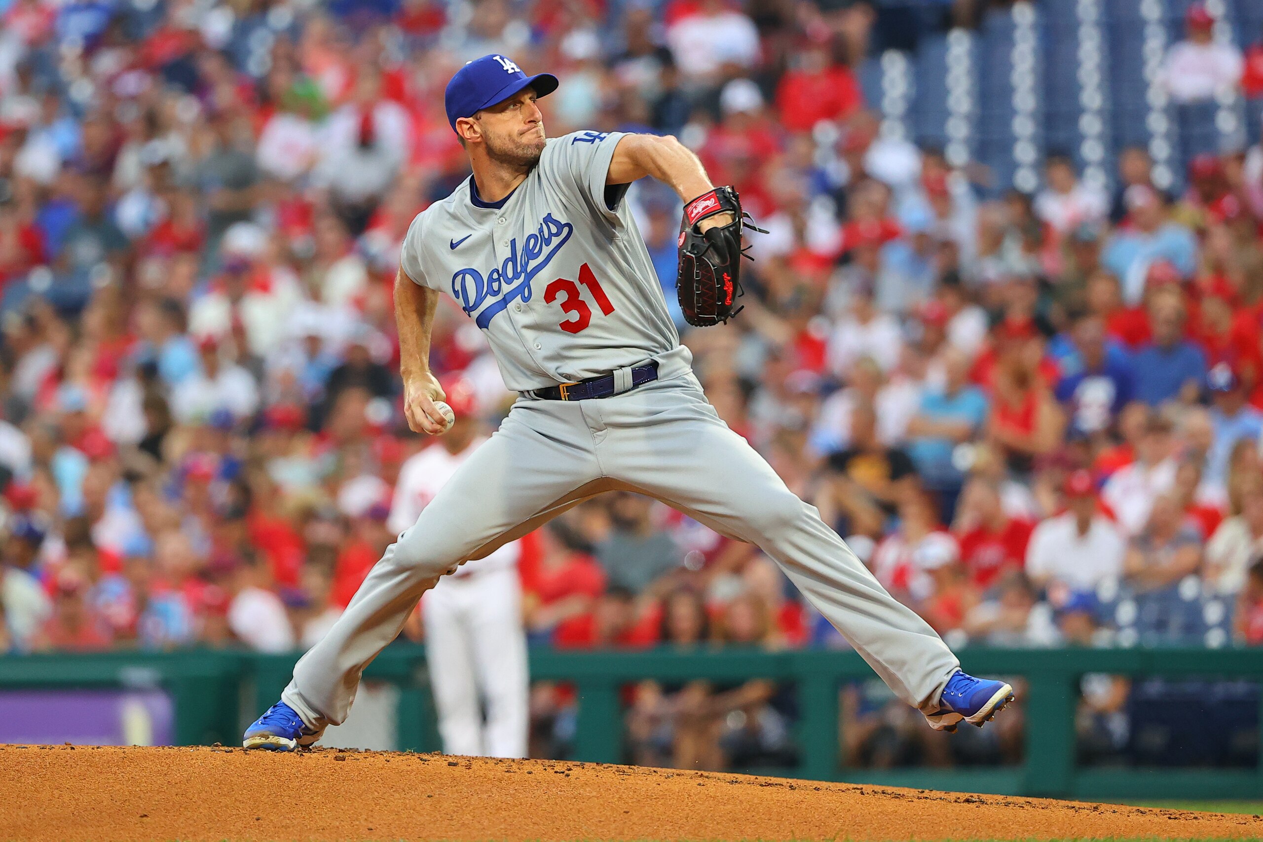 PHILADELPHIA, PA - AUGUST 10:  Los Angeles Dodgers starting pitcher Max Scherzer (31) pitches during the first inning of the Major League Baseball game between the Philadelphia Phillies and the Los Angeles Dodgers on August 8, 2021 at Citizens Bank Park in Philadelphia PA.   (Photo by Rich Graessle/Icon Sportswire via Getty Images)