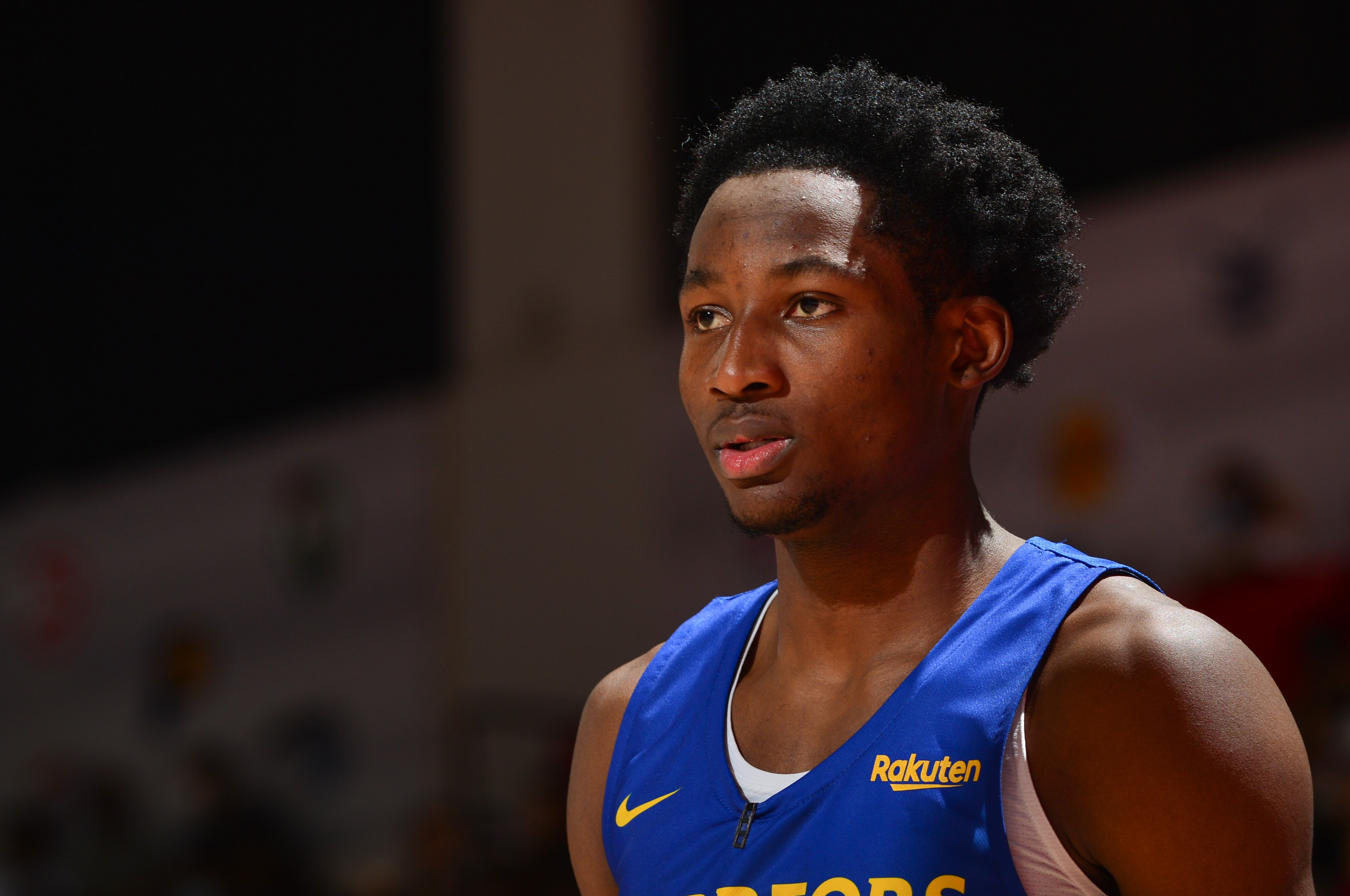 LAS VEGAS, NV - AUGUST 13: Jonathan Kuminga #00 of the Golden State Warriors looks on during the game against the Oklahoma City Thunder during the 2021 Las Vegas Summer League on August 13, 2021 at the Thomas & Mack Center in Las Vegas, Nevada. NOTE TO USER: User expressly acknowledges and agrees that, by downloading and/or using this Photograph, user is consenting to the terms and conditions of the Getty Images License Agreement. Mandatory Copyright Notice: Copyright 2021 NBAE (Photo by Bart Young/NBAE via Getty Images) LAS VEGAS, NV - AUGUST 13: Jonathan Kuminga #00 of the Golden State Warriors looks on during the game against the Oklahoma City Thunder during the 2021 Las Vegas Summer League on August 13, 2021 at the Thomas & Mack Center in Las Vegas, Nevada. NOTE TO USER: User expressly acknowledges and agrees that, by downloading and/or using this Photograph, user is consenting to the terms and conditions of the Getty Images License Agreement. Mandatory Copyright Notice: Copyright 2021 NBAE (Photo by Bart Young/NBAE via Getty Images)