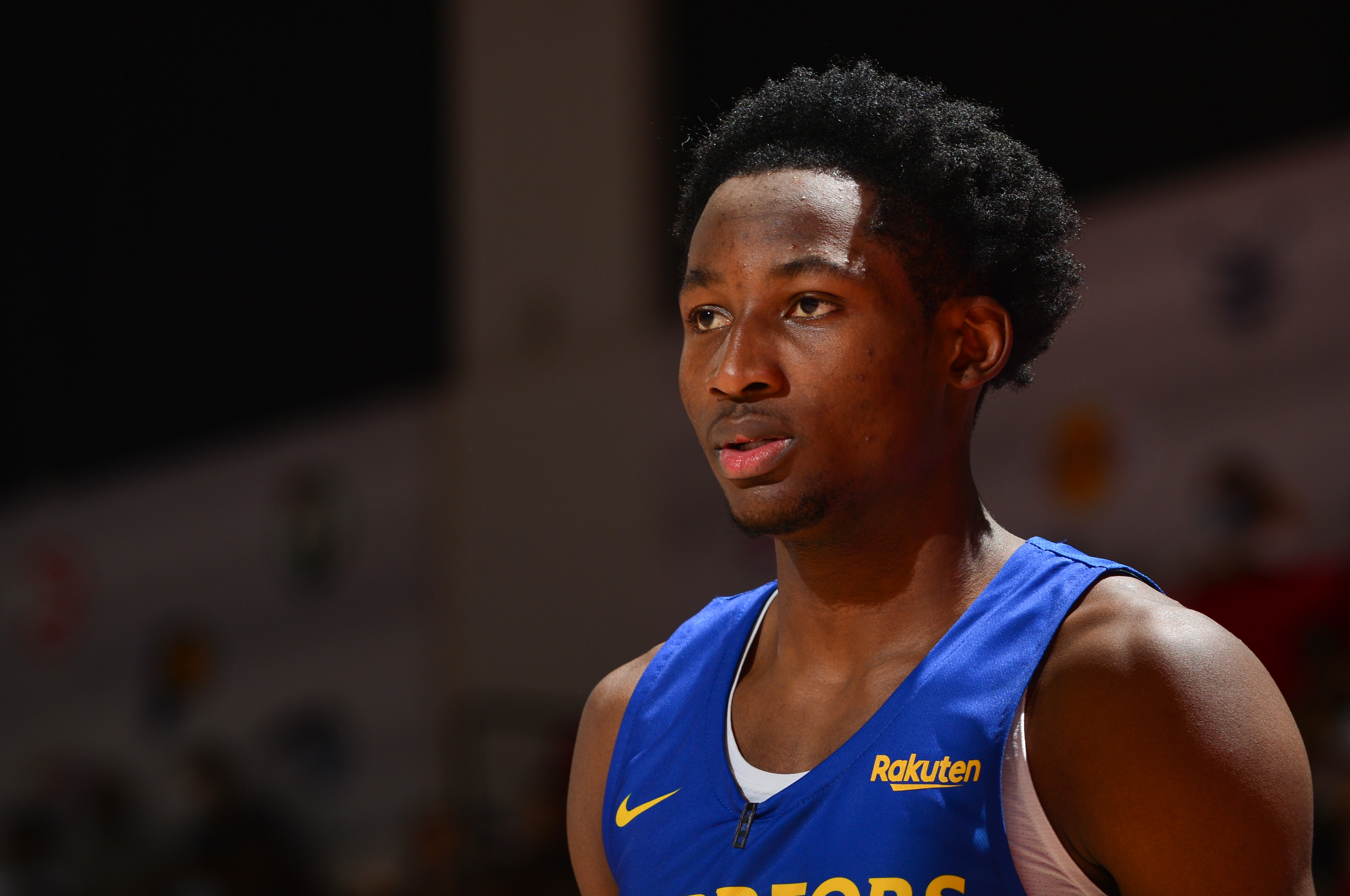 LAS VEGAS, NV - AUGUST 13: Jonathan Kuminga #00 of the Golden State Warriors looks on during the game against the Oklahoma City Thunder during the 2021 Las Vegas Summer League on August 13, 2021 at the Thomas & Mack Center in Las Vegas, Nevada. NOTE TO USER: User expressly acknowledges and agrees that, by downloading and/or using this Photograph, user is consenting to the terms and conditions of the Getty Images License Agreement. Mandatory Copyright Notice: Copyright 2021 NBAE (Photo by Bart Young/NBAE via Getty Images)