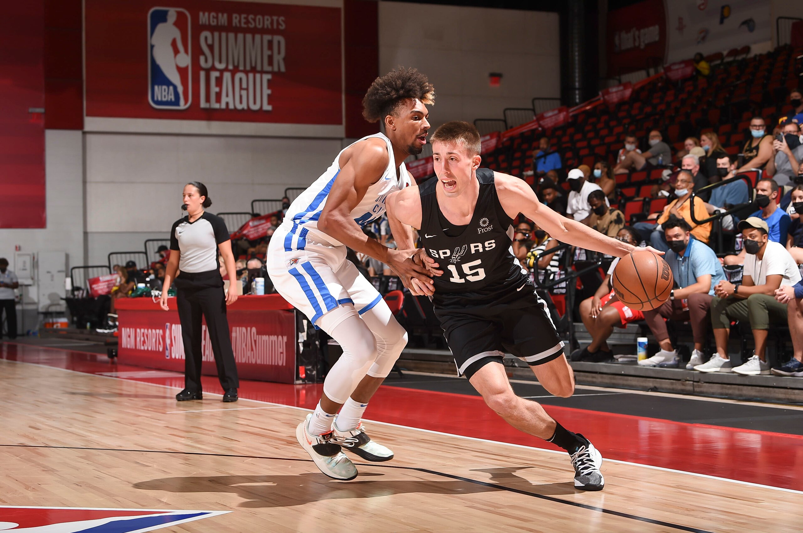 LAS VEGAS, NV - AUGUST 16: Joe Wieskamp #15 of the San Antonio Spurs handles the ball during the game against the Oklahoma City Thunder during the 2021 Las Vegas Summer League on August 16, 2021 at the Cox Pavilion in Las Vegas, Nevada. NOTE TO USER: User expressly acknowledges and agrees that, by downloading and/or using this Photograph, user is consenting to the terms and conditions of the Getty Images License Agreement. Mandatory Copyright Notice: Copyright 2021 NBAE (Photo by David Dow/NBAE via Getty Images)